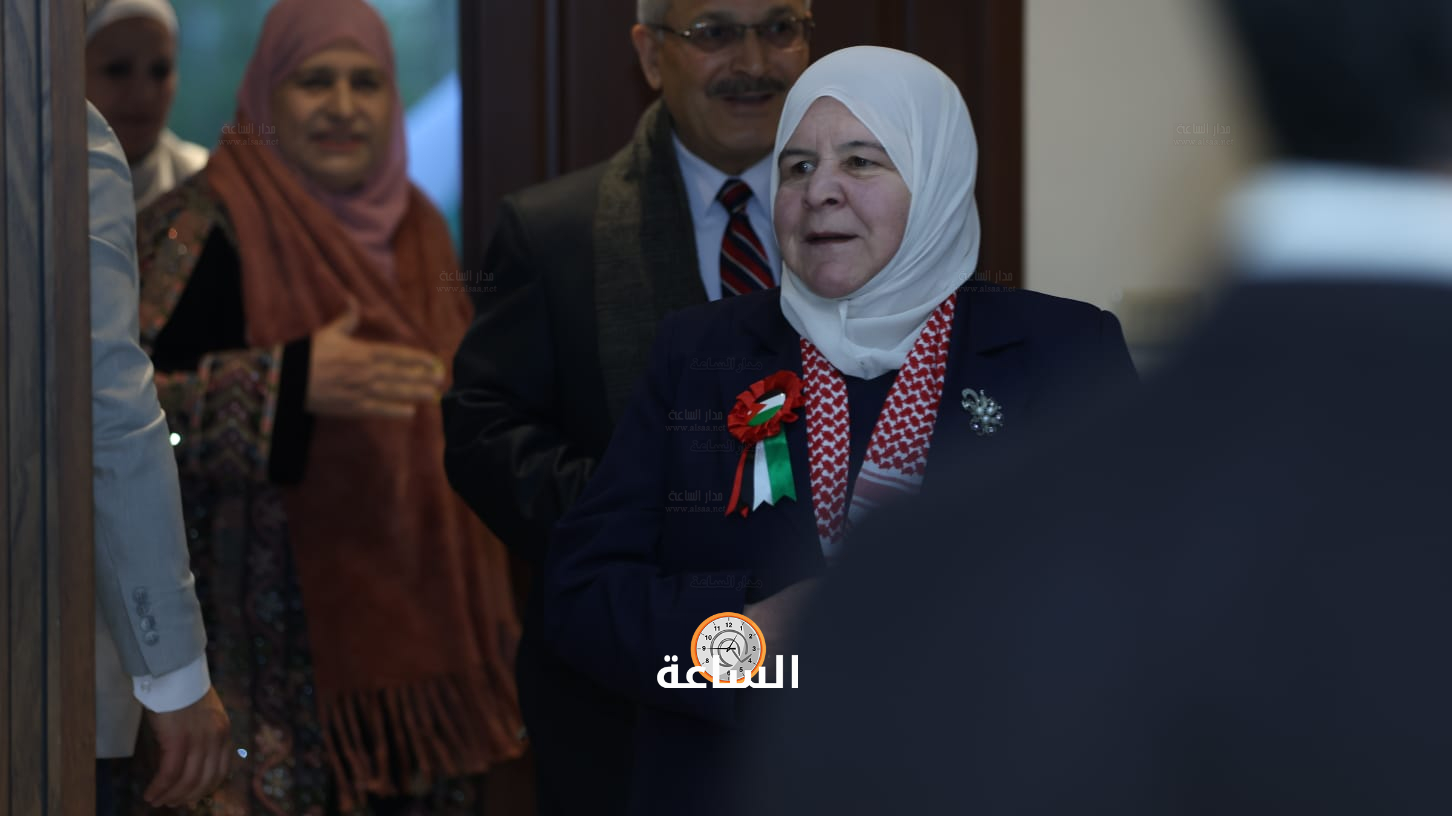 Madar Al-Saa Images 0.37873119561930824