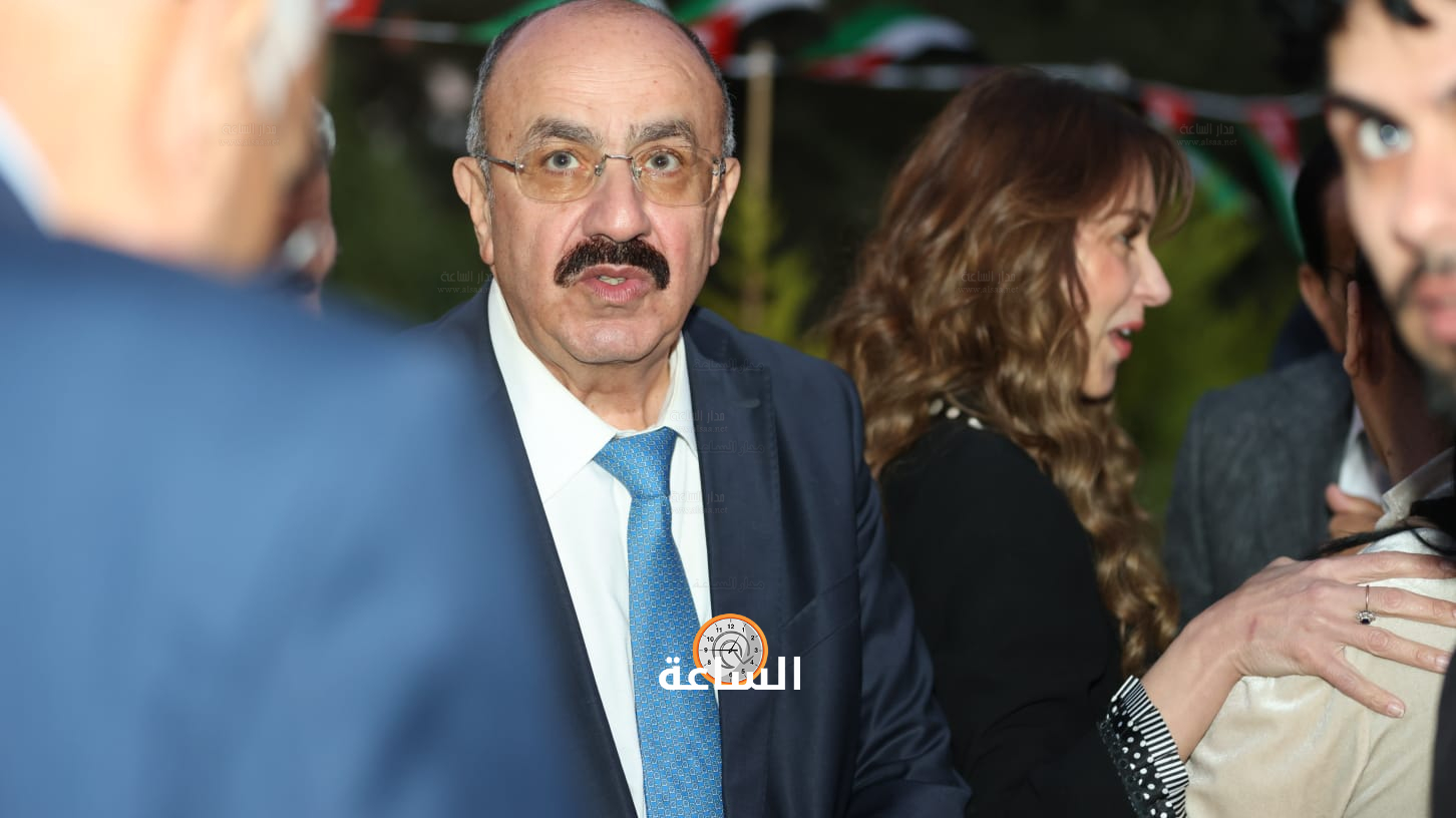 Madar Al-Saa Images 0.11997817037902458