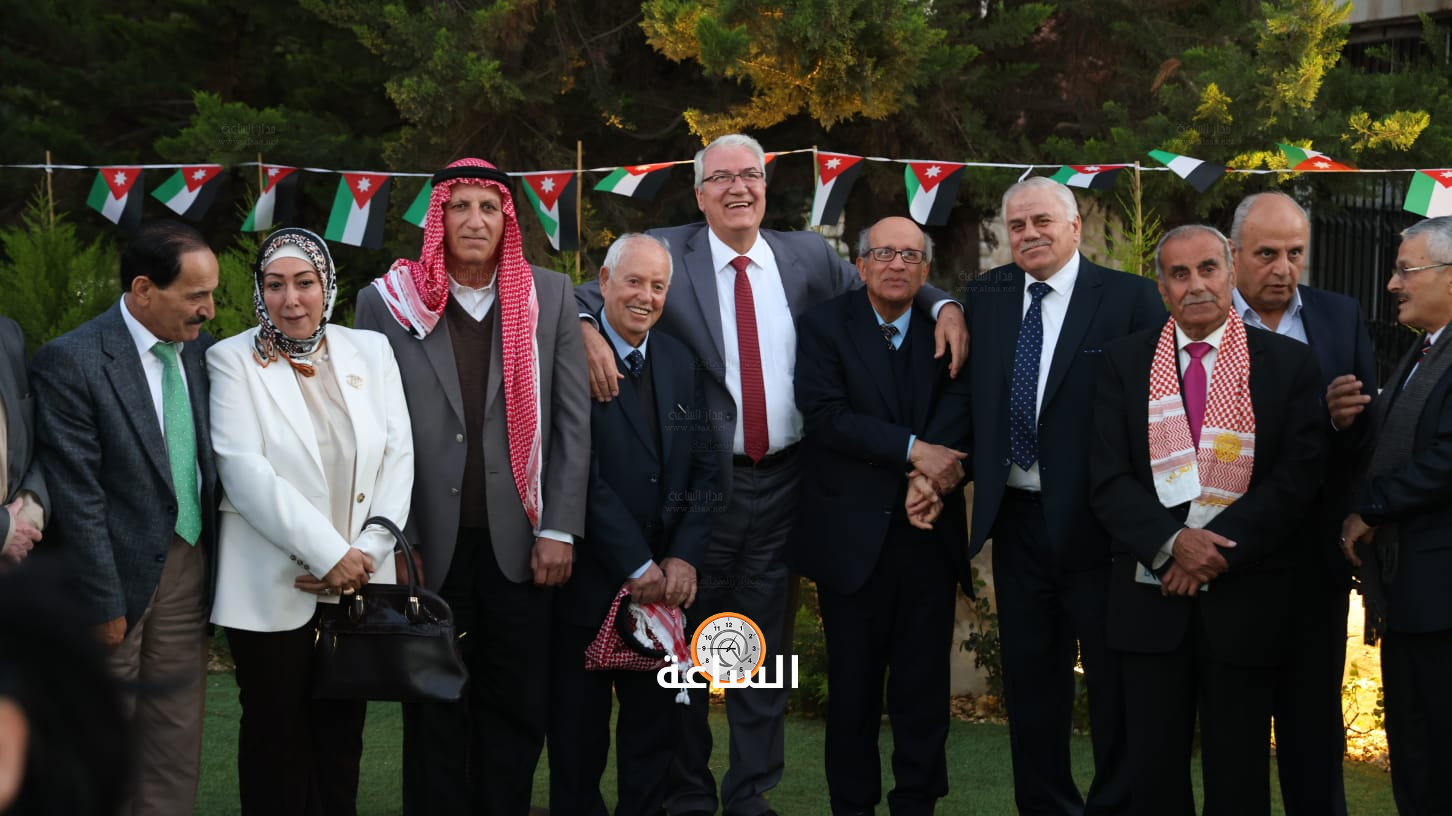 Madar Al-Saa Images 0.11279406662514946