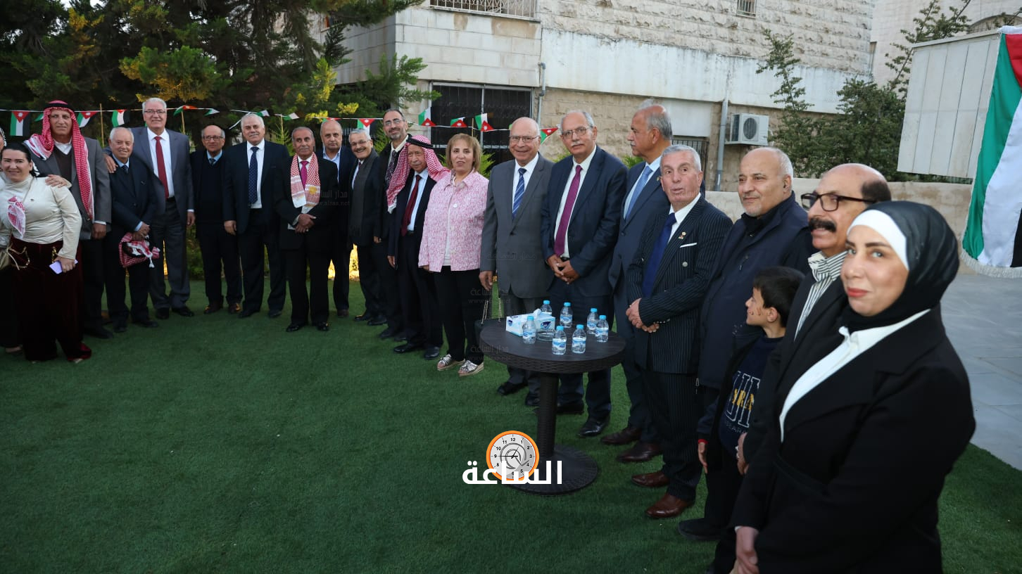 Madar Al-Saa Images 0.8787543891130377