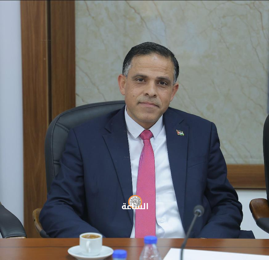 Madar Al-Saa Images 0.3201149902957088