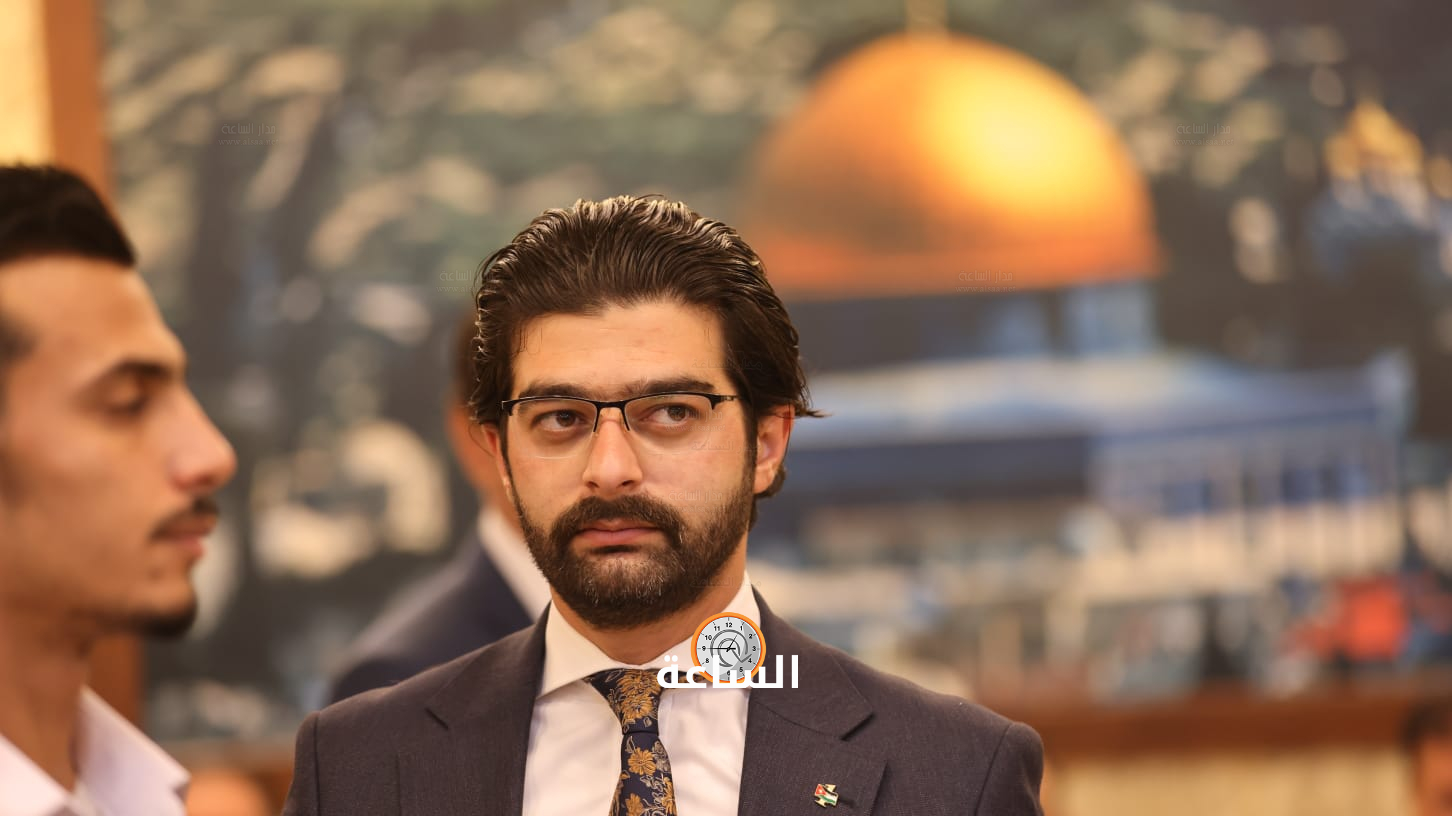 Madar Al-Saa Images 0.8794708779612008