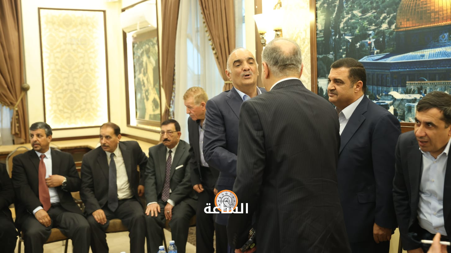 Madar Al-Saa Images 0.9589499315657481