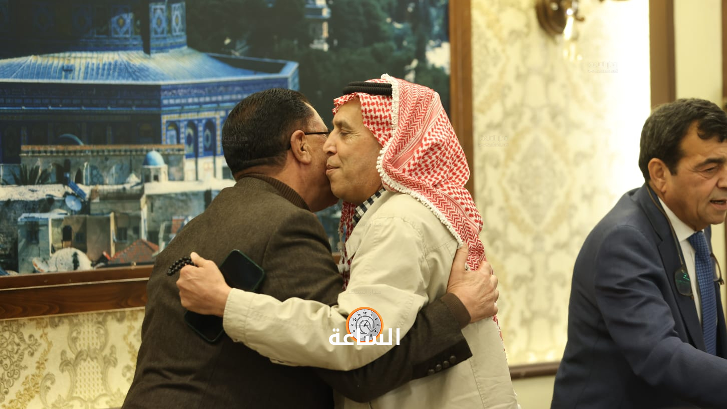 Madar Al-Saa Images 0.11034804828720046