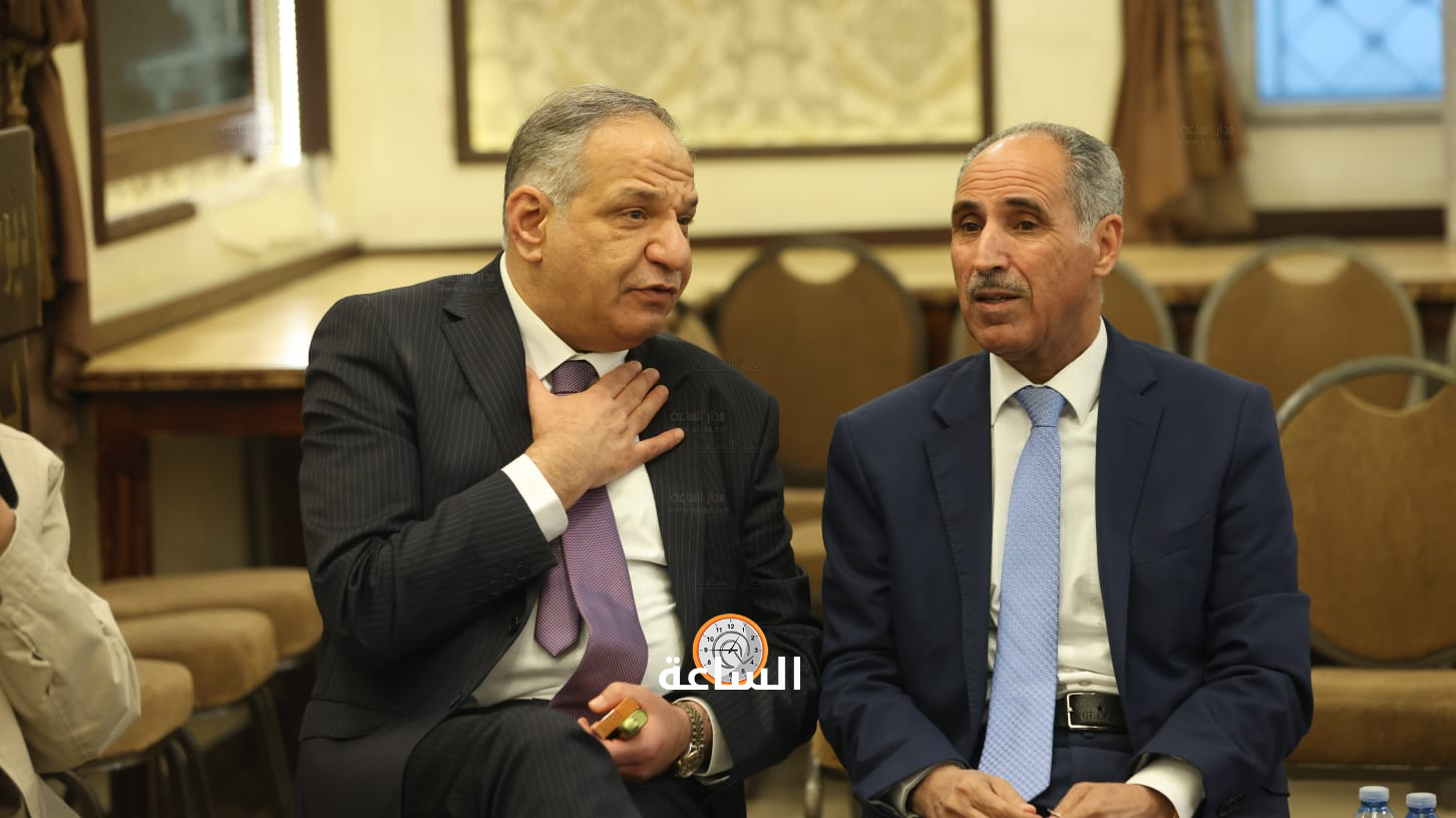 Madar Al-Saa Images 0.5611863091673747