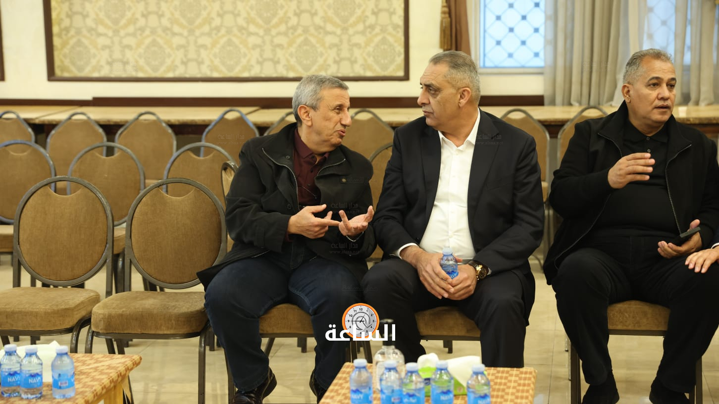 Madar Al-Saa Images 0.498920796480151