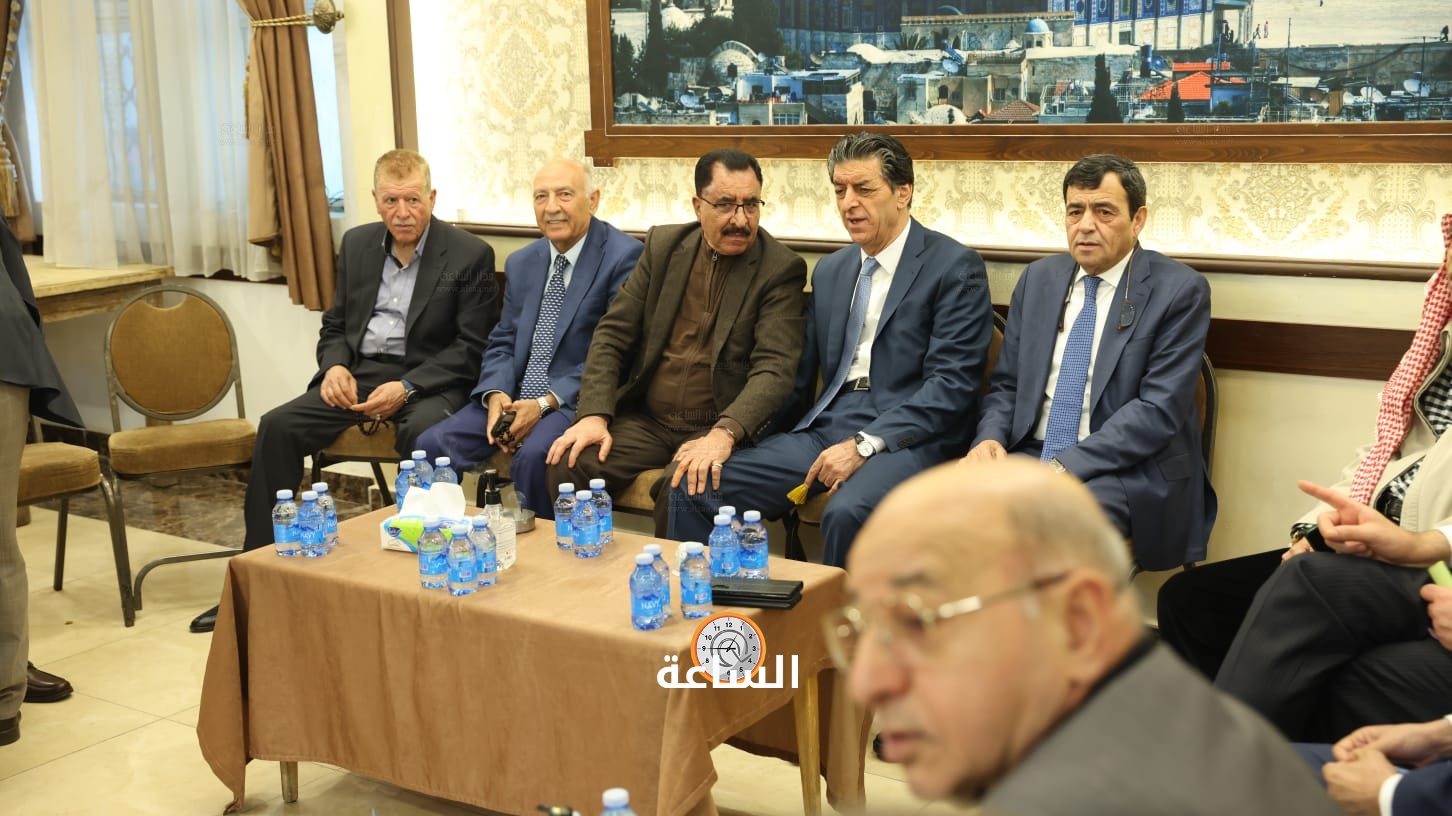 Madar Al-Saa Images 0.8229503681997503