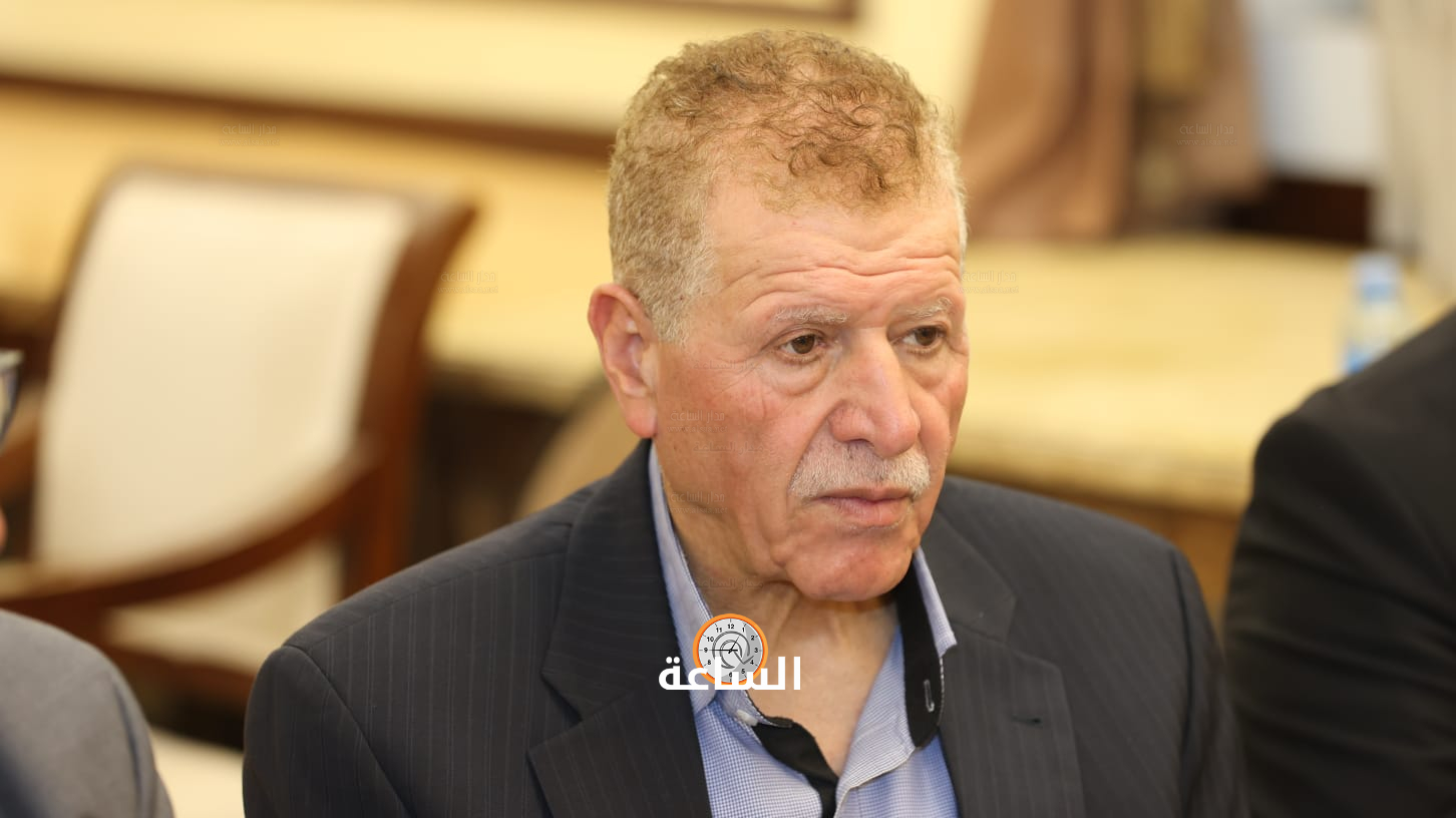 Madar Al-Saa Images 0.04325156704923594