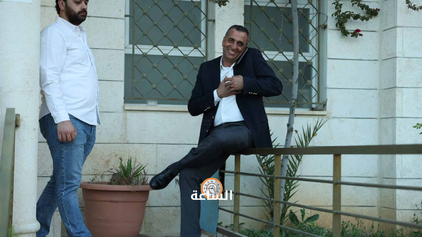 Madar Al-Saa Images 0.14162868843360954