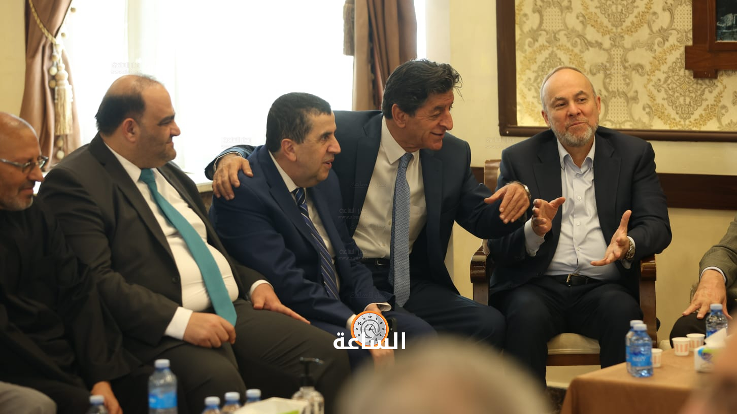 Madar Al-Saa Images 0.009296941250865665