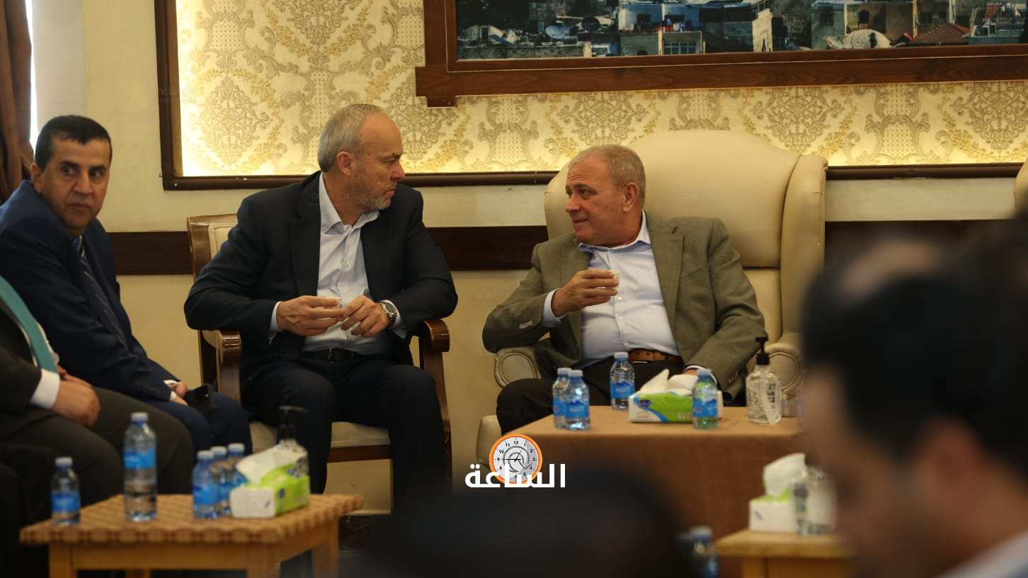 Madar Al-Saa Images 0.043948587789591764