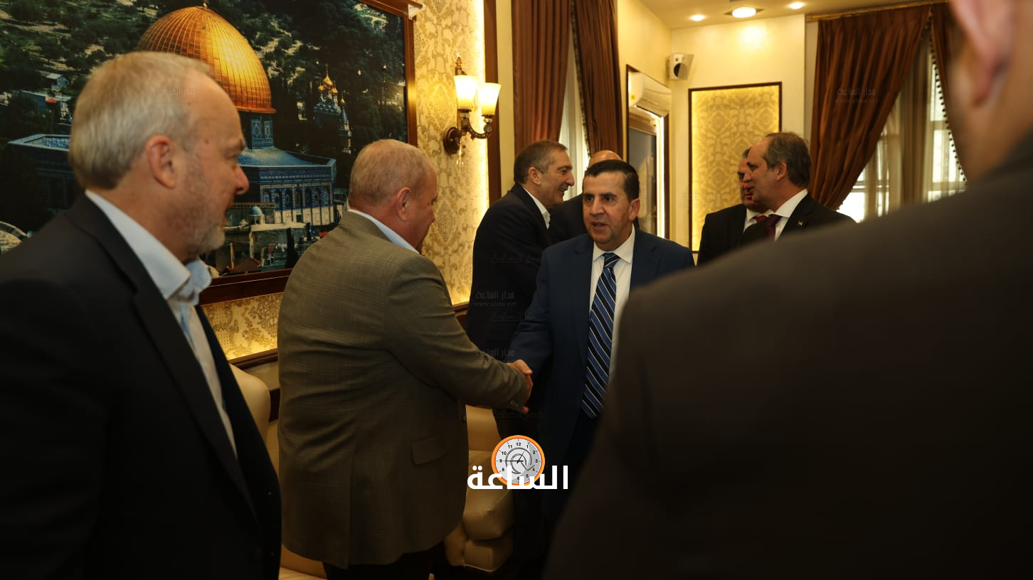 Madar Al-Saa Images 0.771643275706487