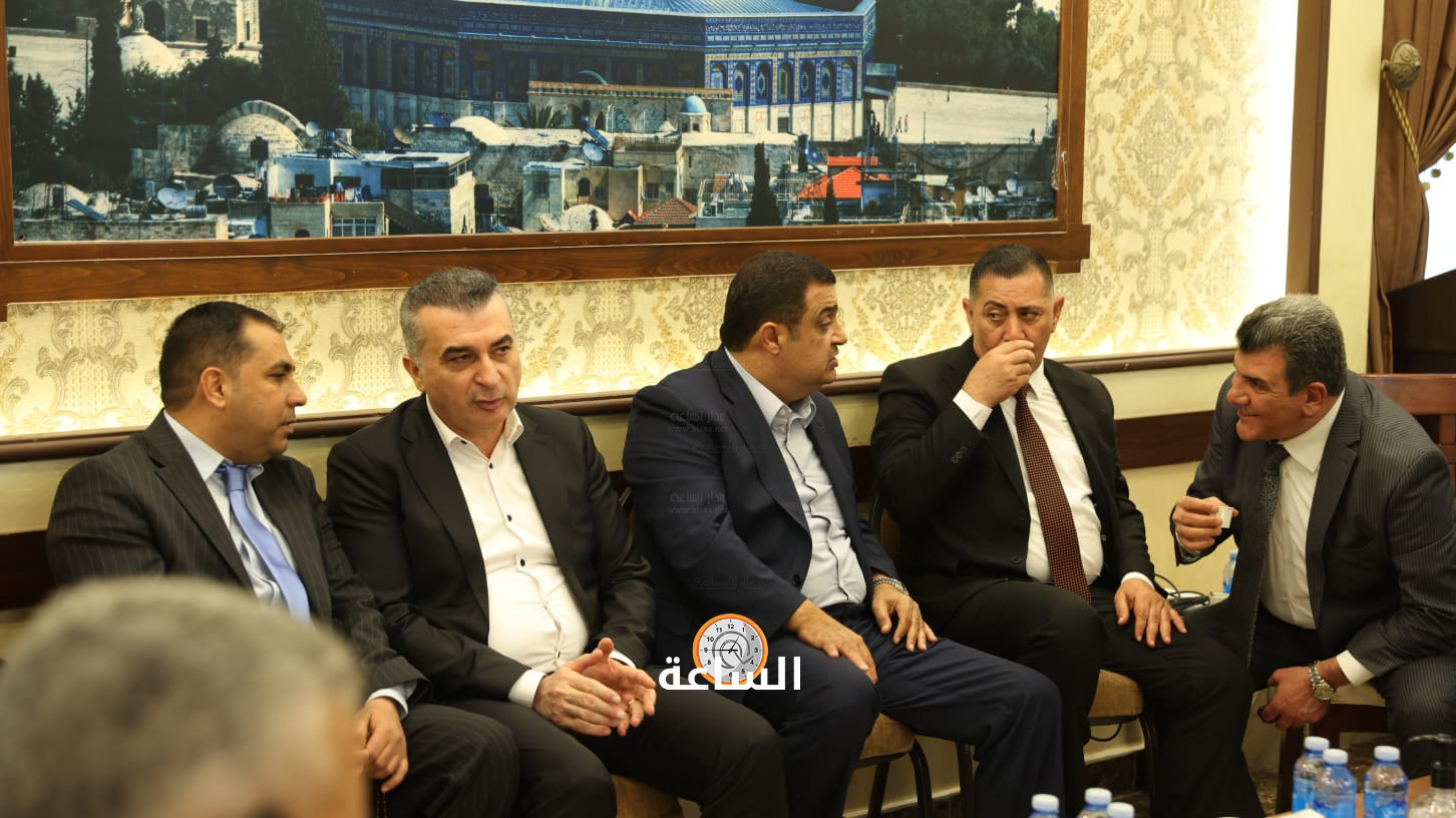 Madar Al-Saa Images 0.9433707550007875