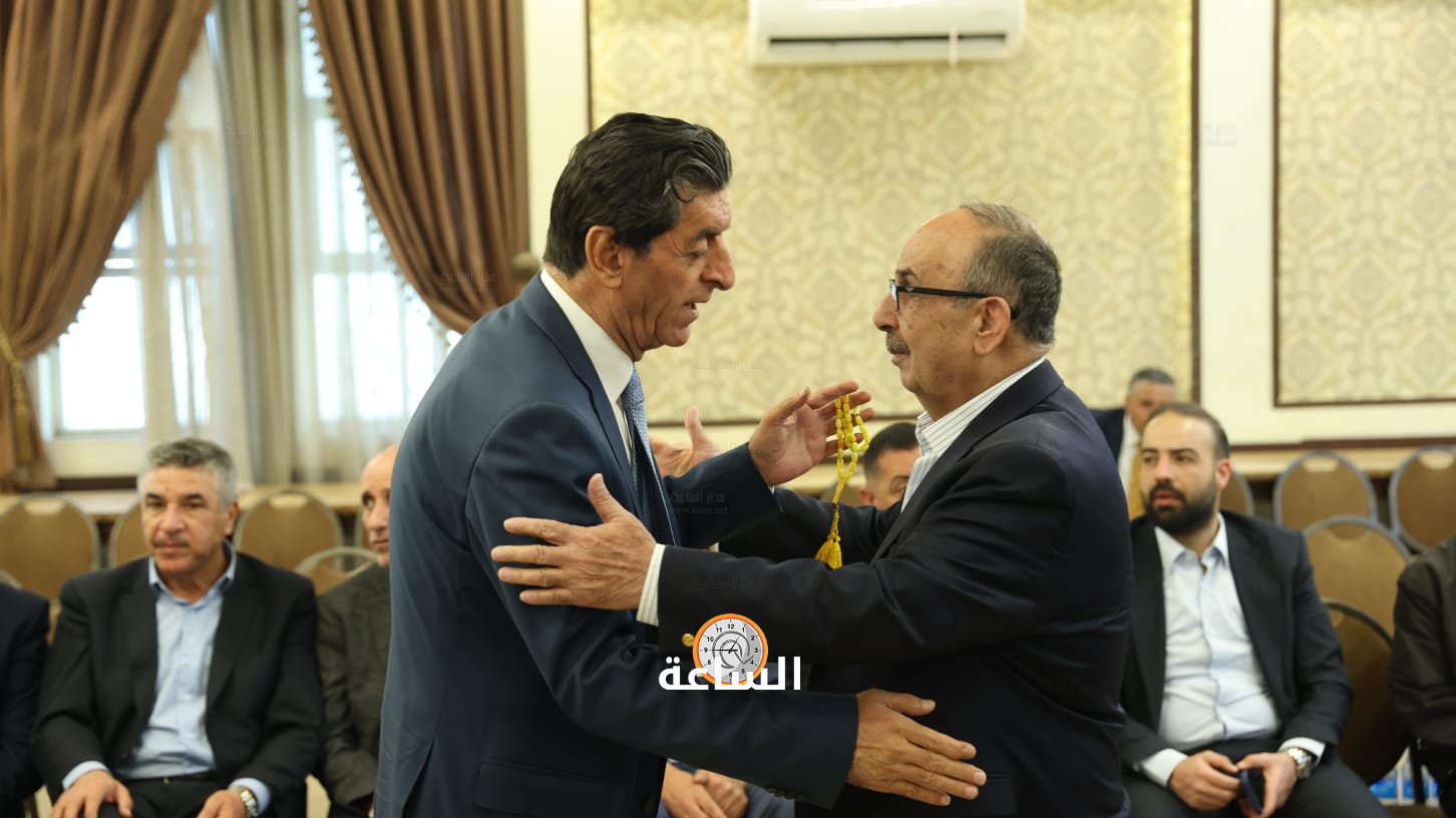 Madar Al-Saa Images 0.9649540911454996