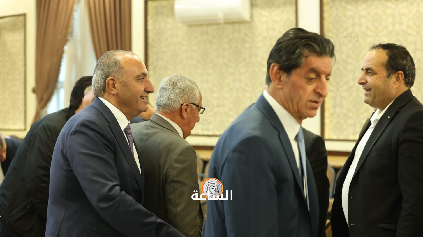 Madar Al-Saa Images 0.6974735101473751