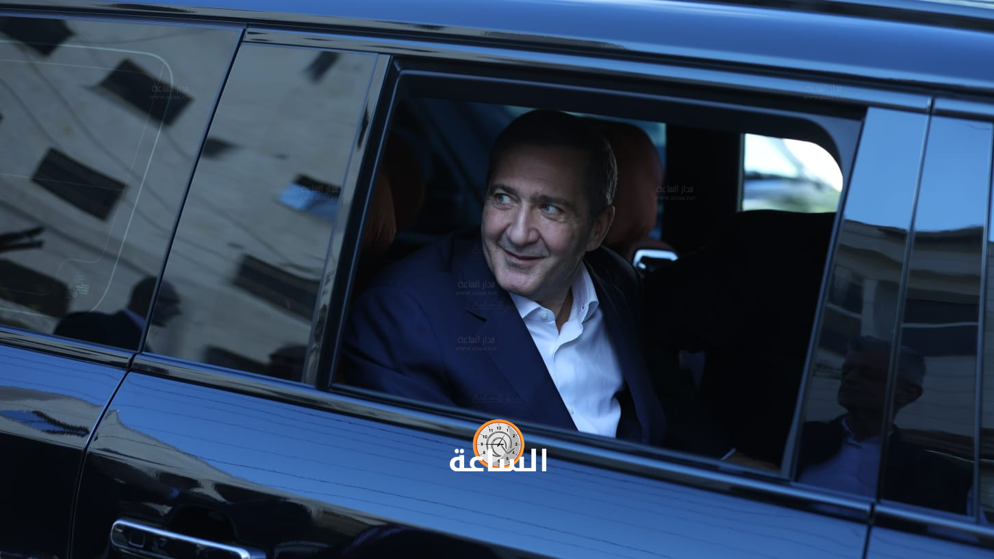 Madar Al-Saa Images 0.2122918854550253