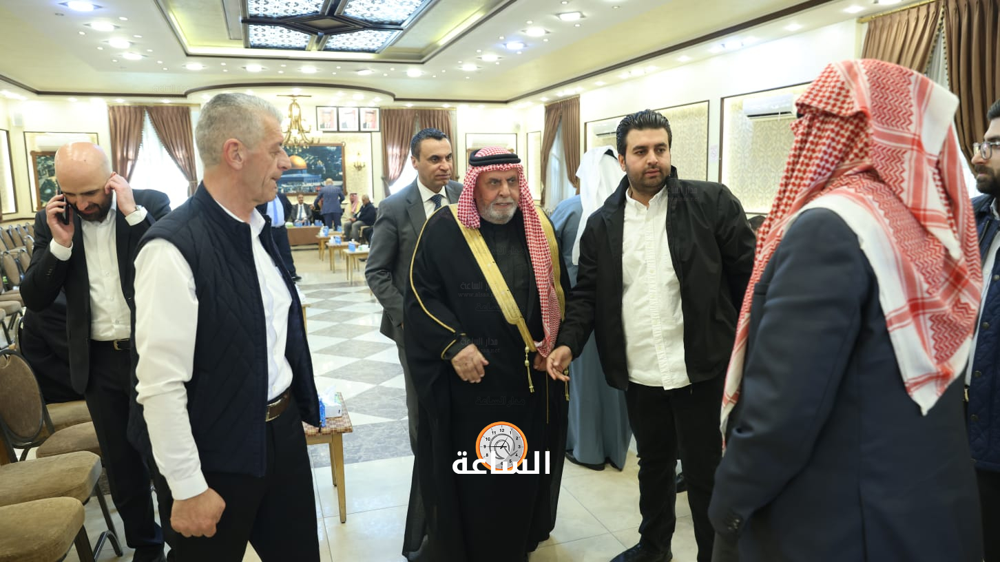 Madar Al-Saa Images 0.1614101158115574