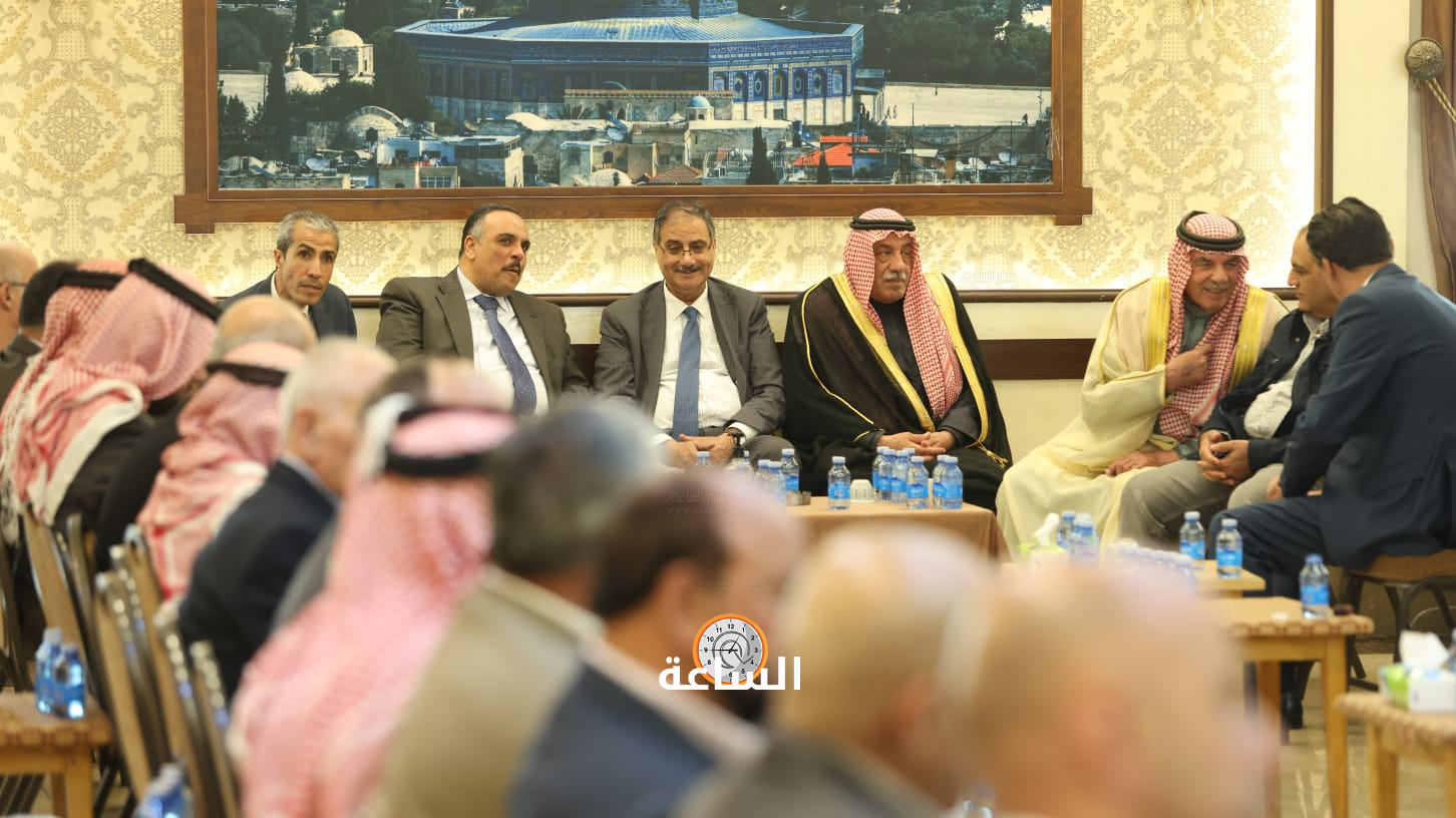 Madar Al-Saa Images 0.7769343051494606