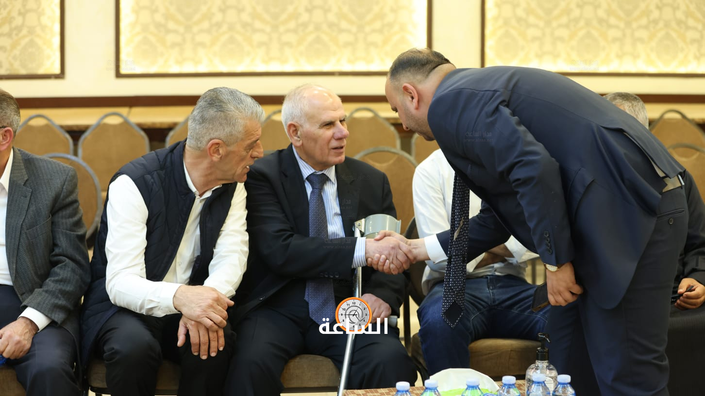 Madar Al-Saa Images 0.7438638618338439