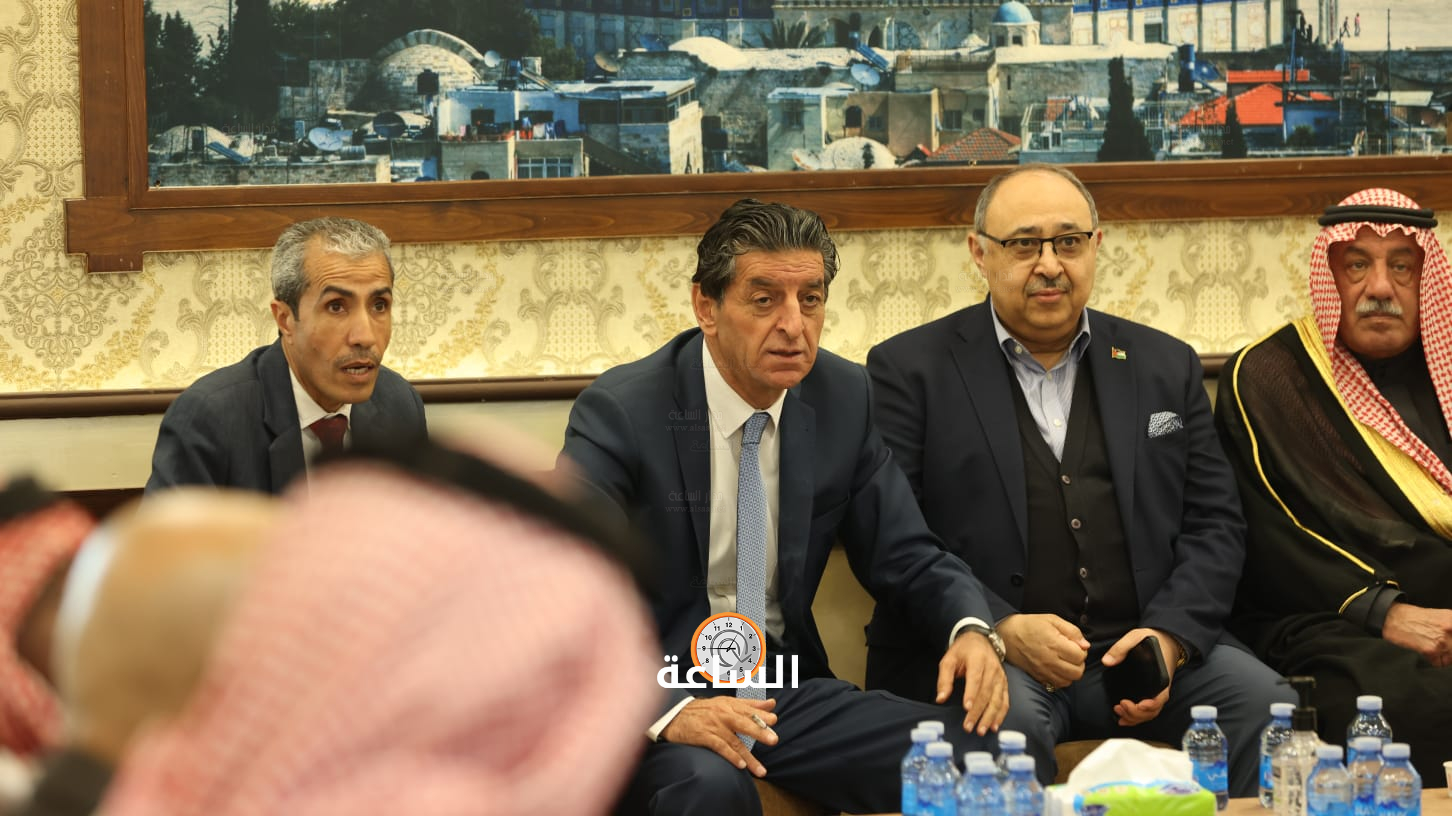 Madar Al-Saa Images 0.593129624589557