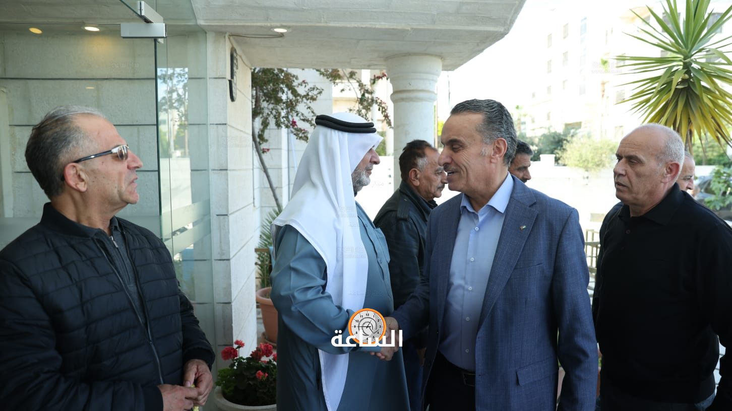 Madar Al-Saa Images 0.4124045569649214