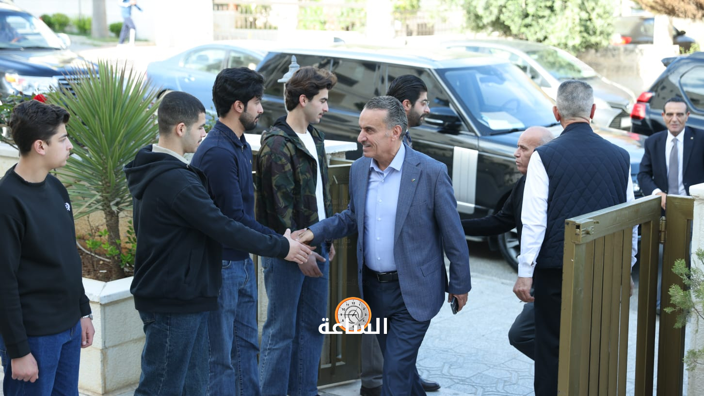 Madar Al-Saa Images 0.3375888519895013