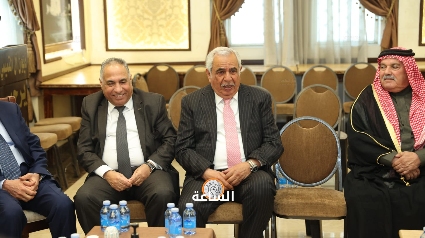 Madar Al-Saa Images 0.2364458786668