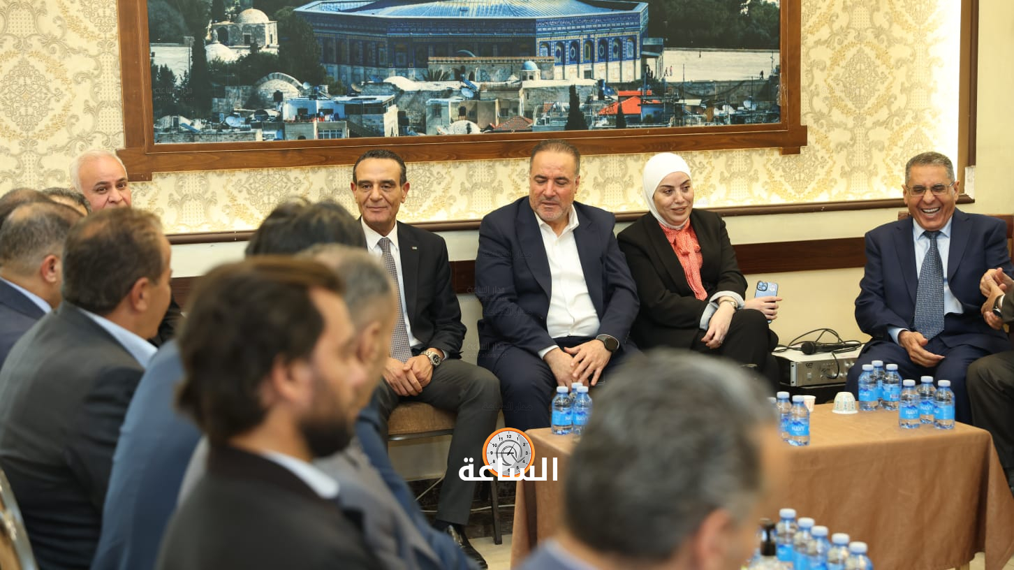 Madar Al-Saa Images 0.3079529962152324