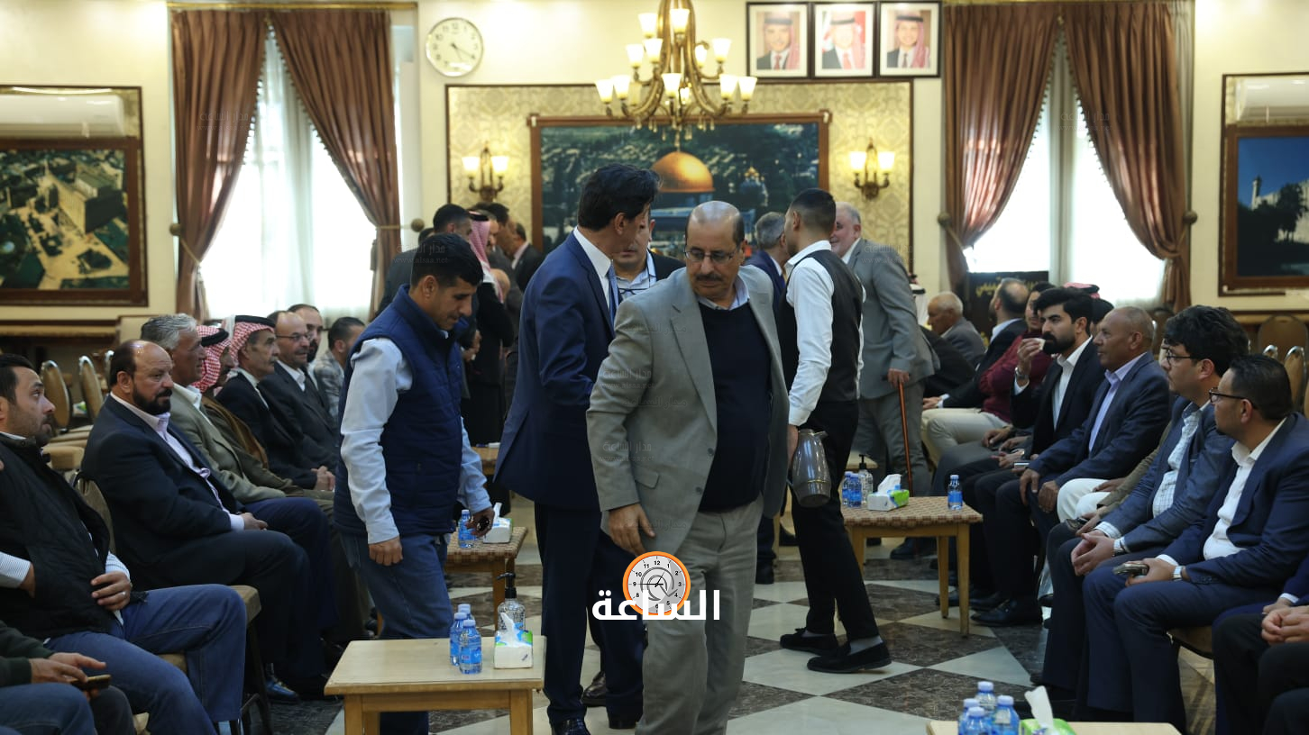 Madar Al-Saa Images 0.0072178273230889545