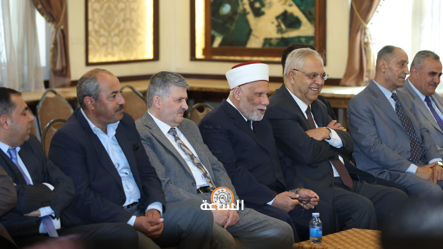 Madar Al-Saa Images 0.4030047131225827