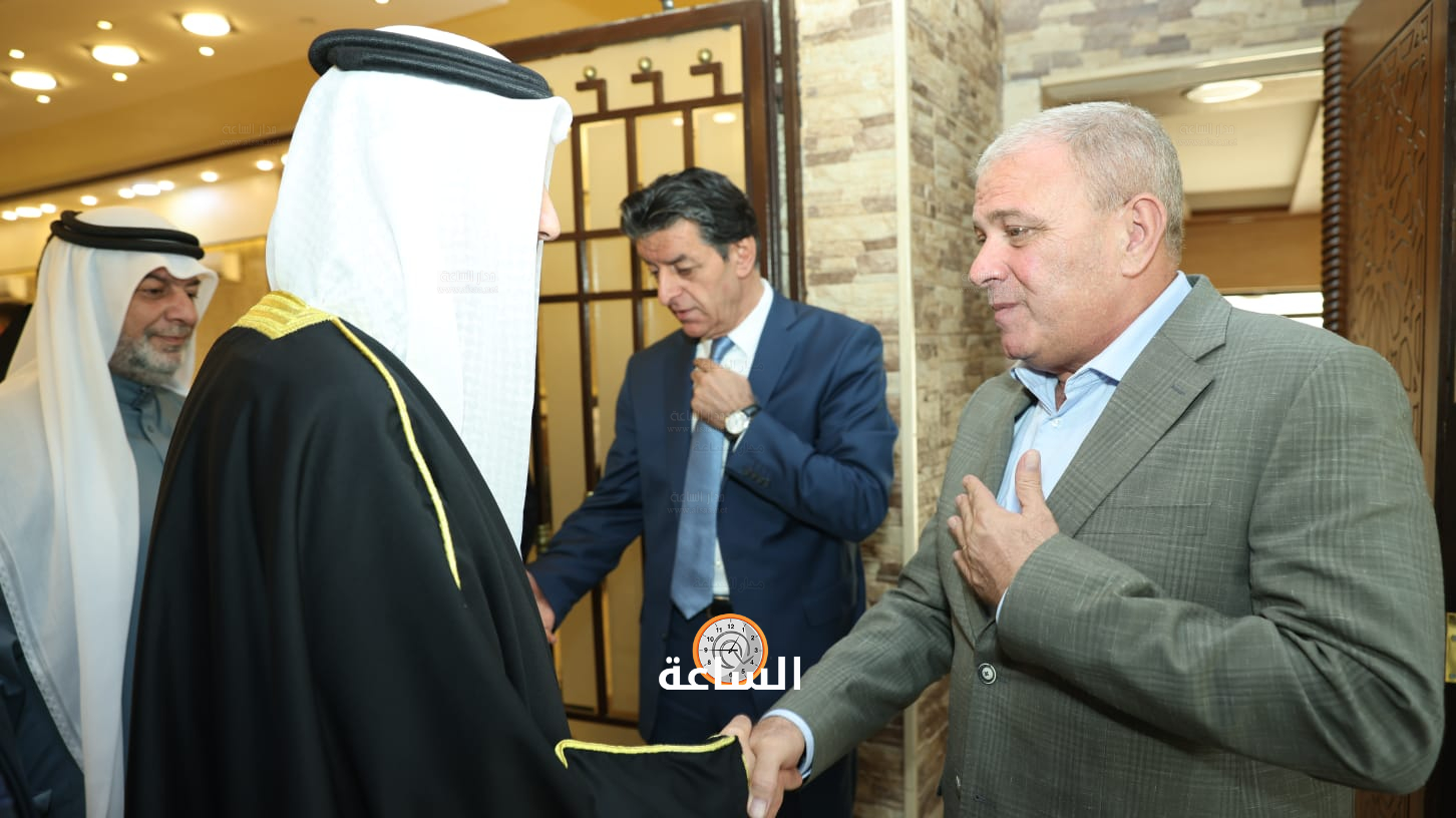 Madar Al-Saa Images 0.33682232765728415