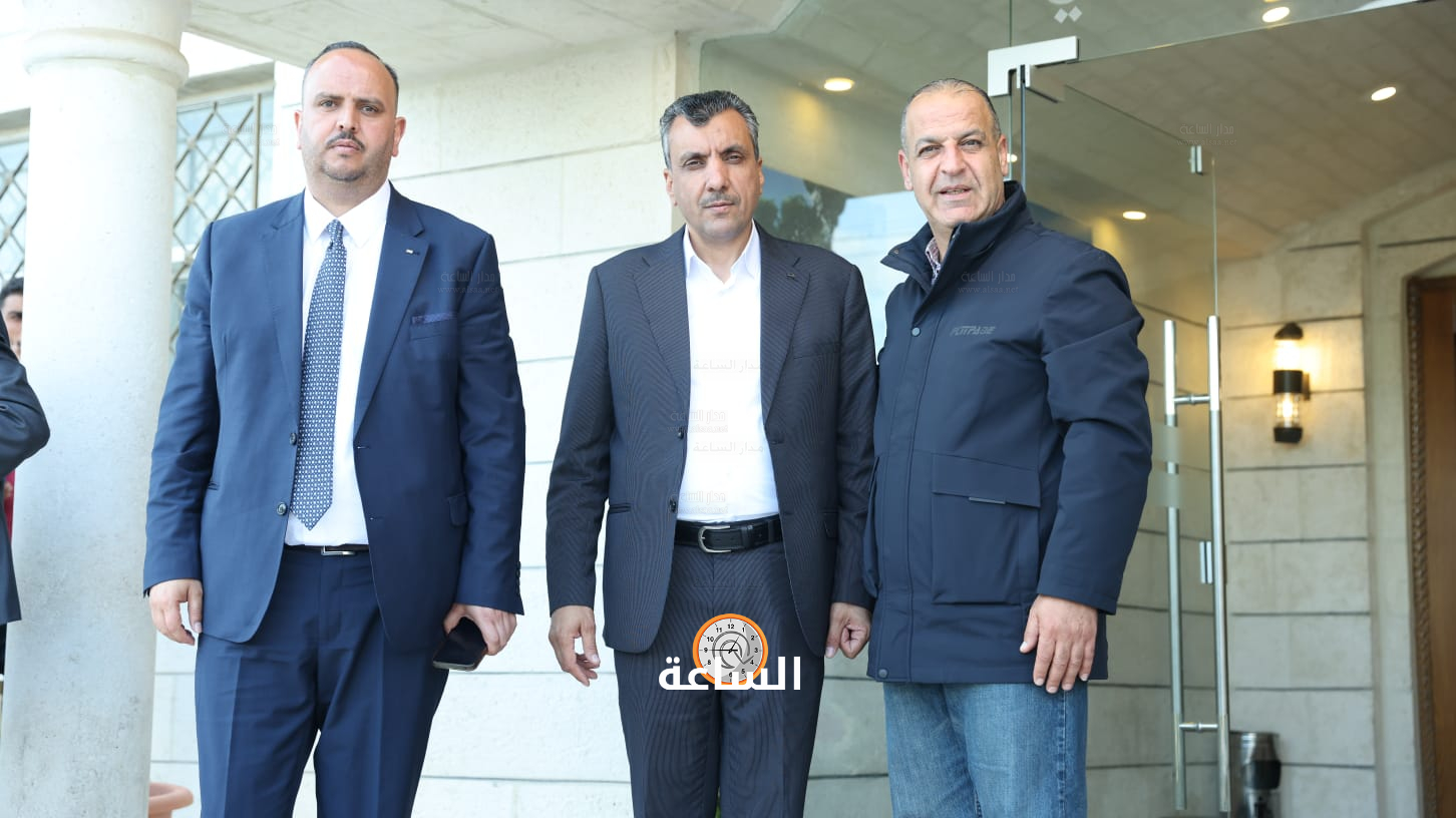 Madar Al-Saa Images 0.9982998509243797