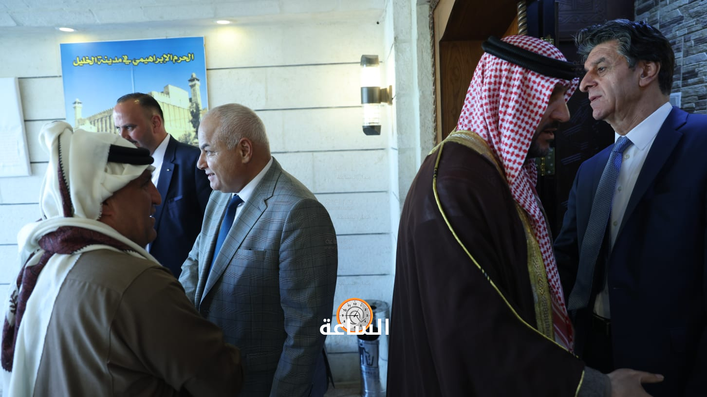 Madar Al-Saa Images 0.3723006652650376