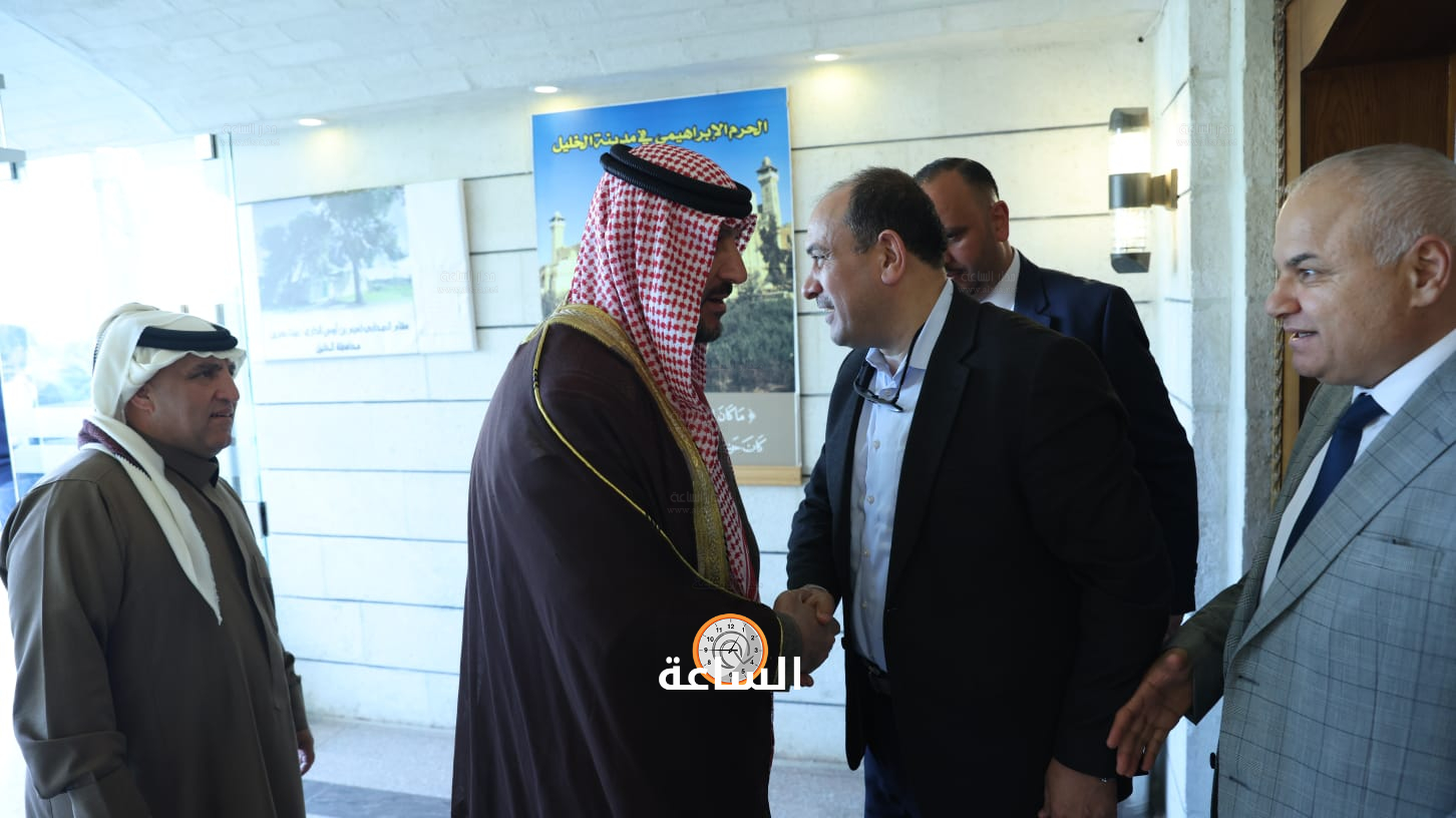 Madar Al-Saa Images 0.02654397867577829