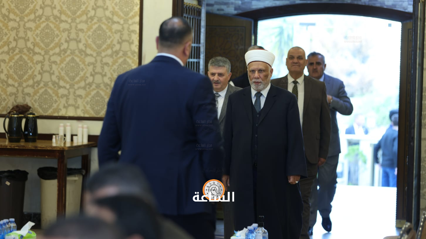 Madar Al-Saa Images 0.6952983618499423