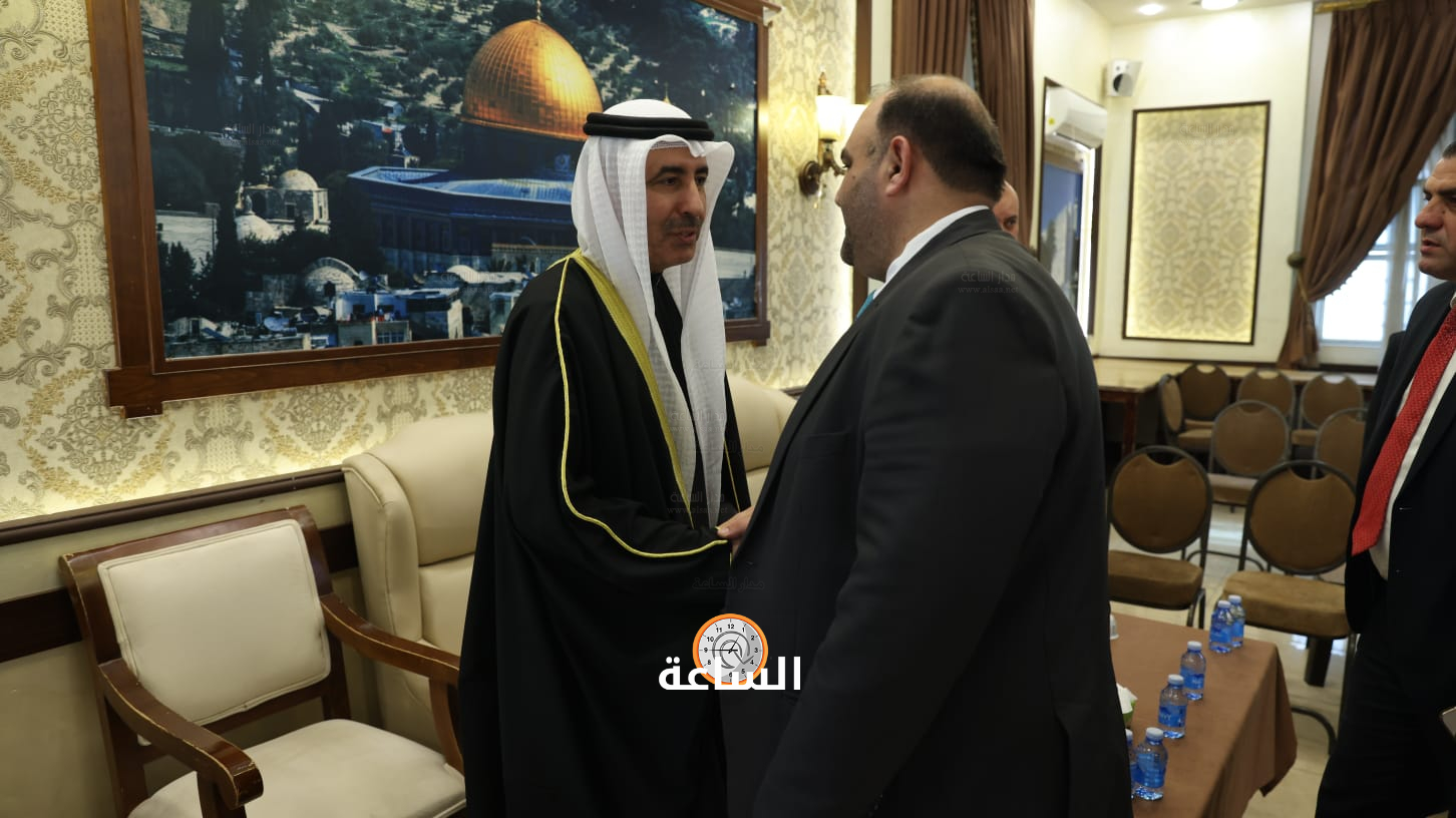 Madar Al-Saa Images 0.9977177297970803