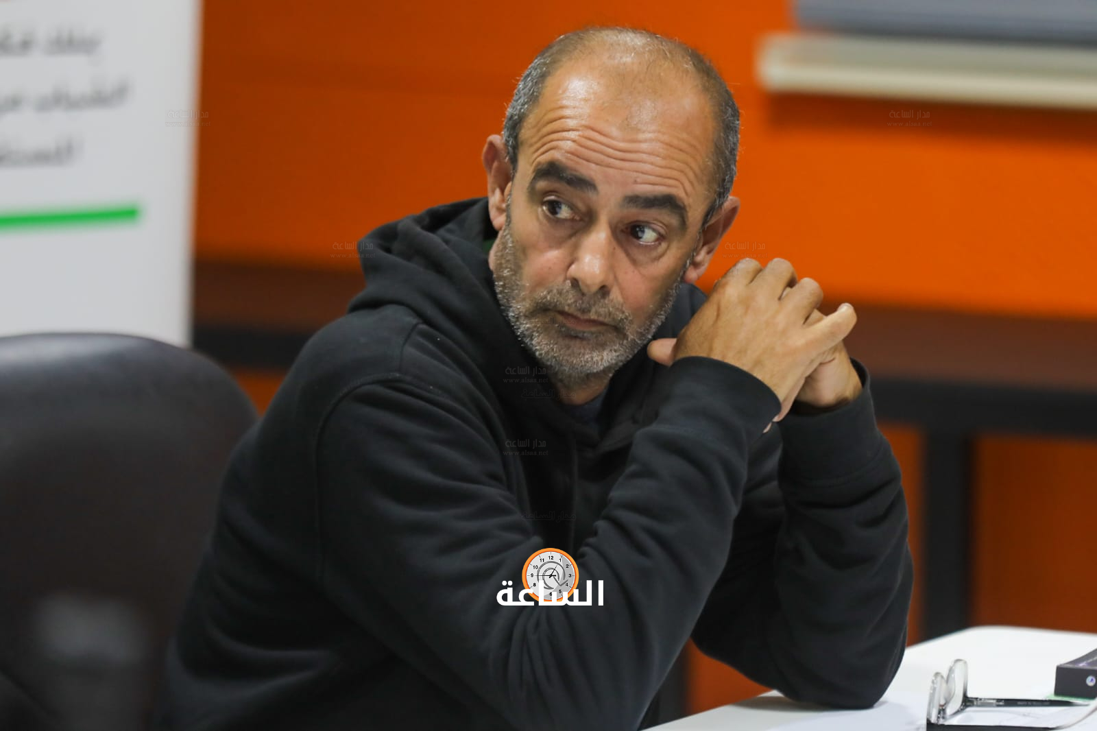 Madar Al-Saa Images 0.629152456346176