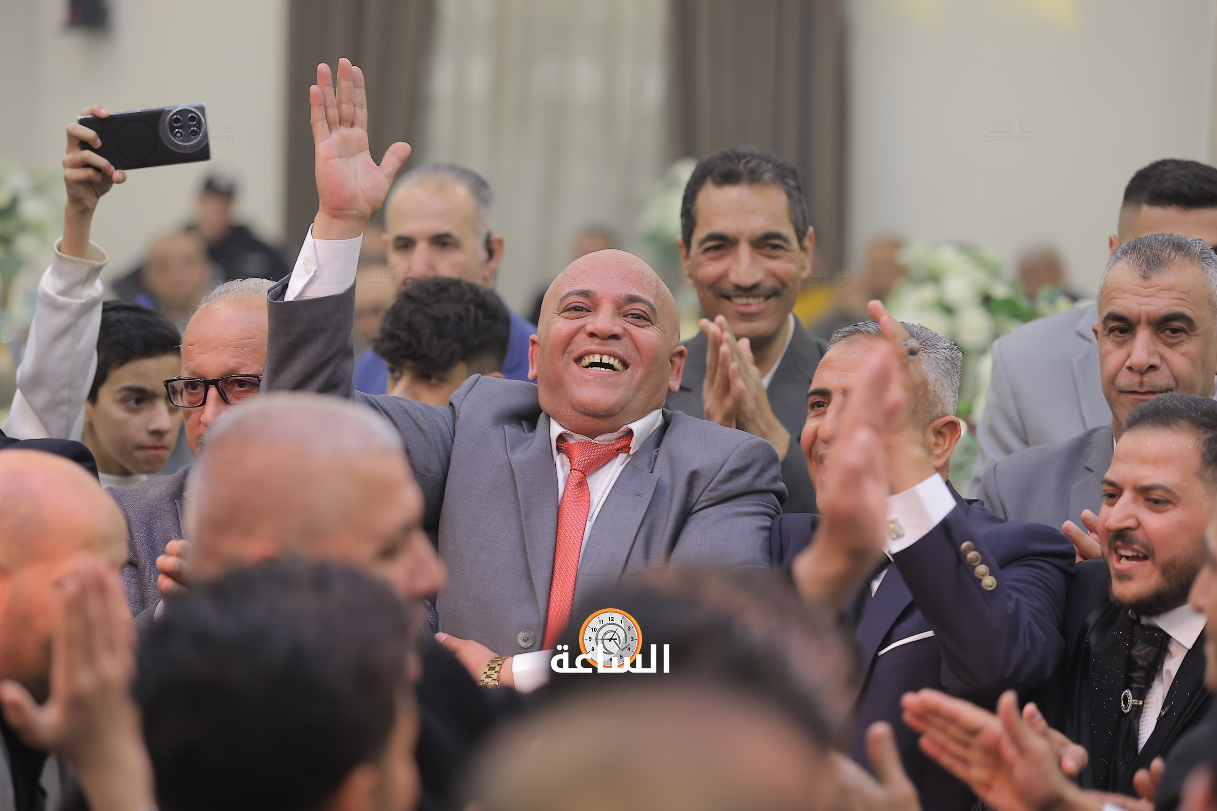 Madar Al-Saa Images 0.8250518340644407