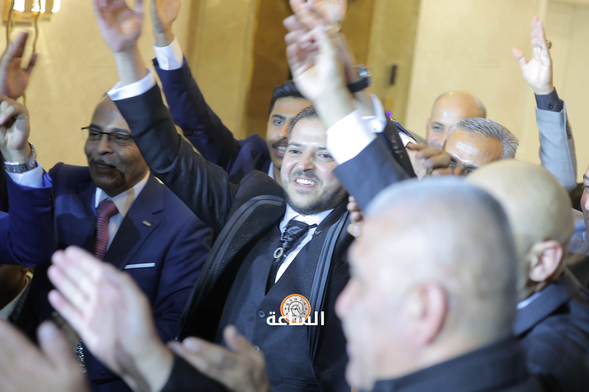 Madar Al-Saa Images 0.48772711463487783