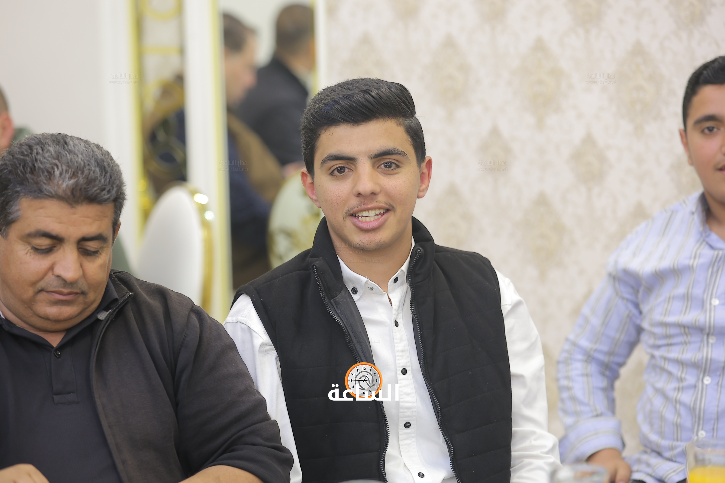 Madar Al-Saa Images 0.1653099257685524