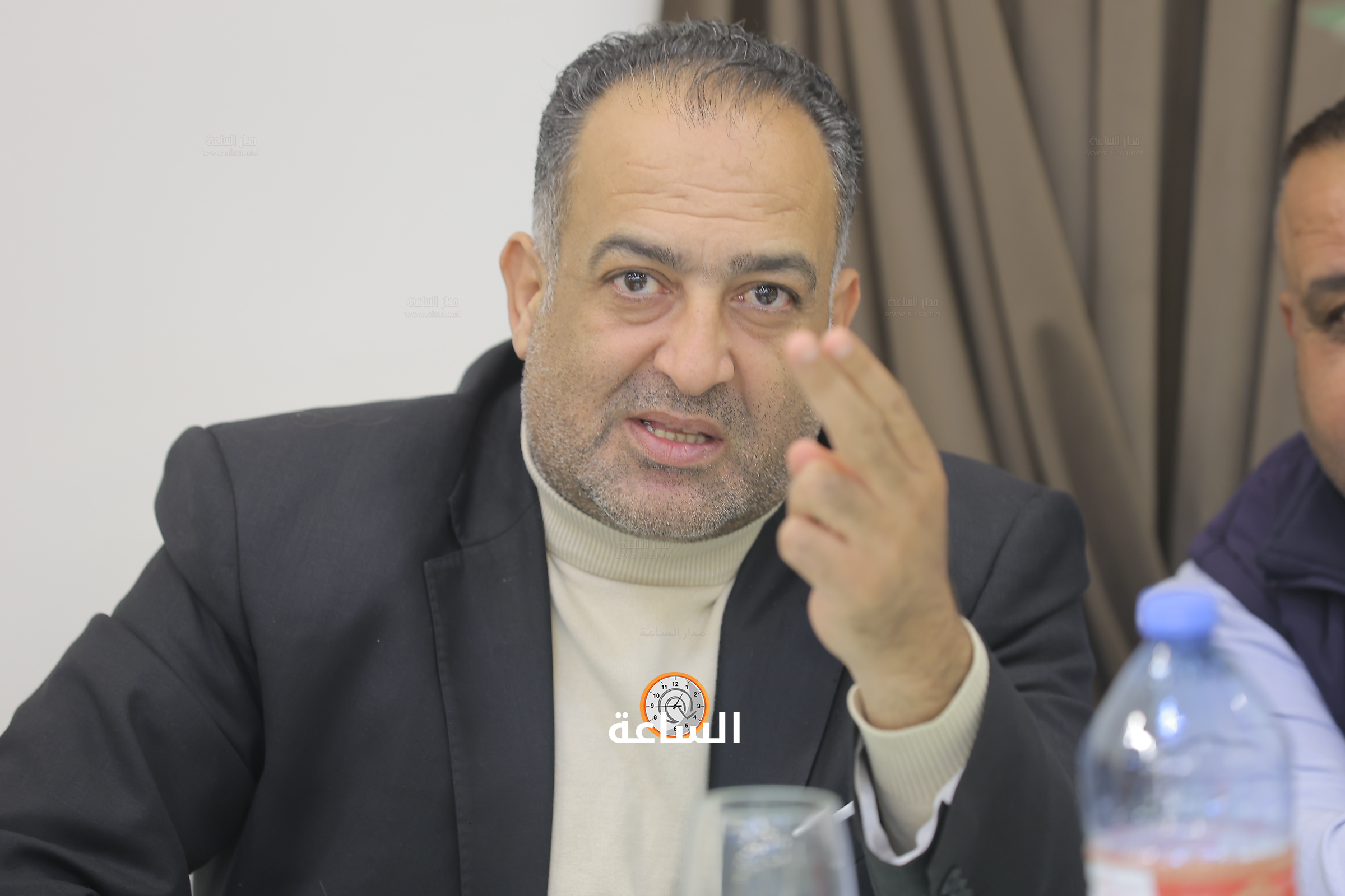 Madar Al-Saa Images 0.13272941967923169