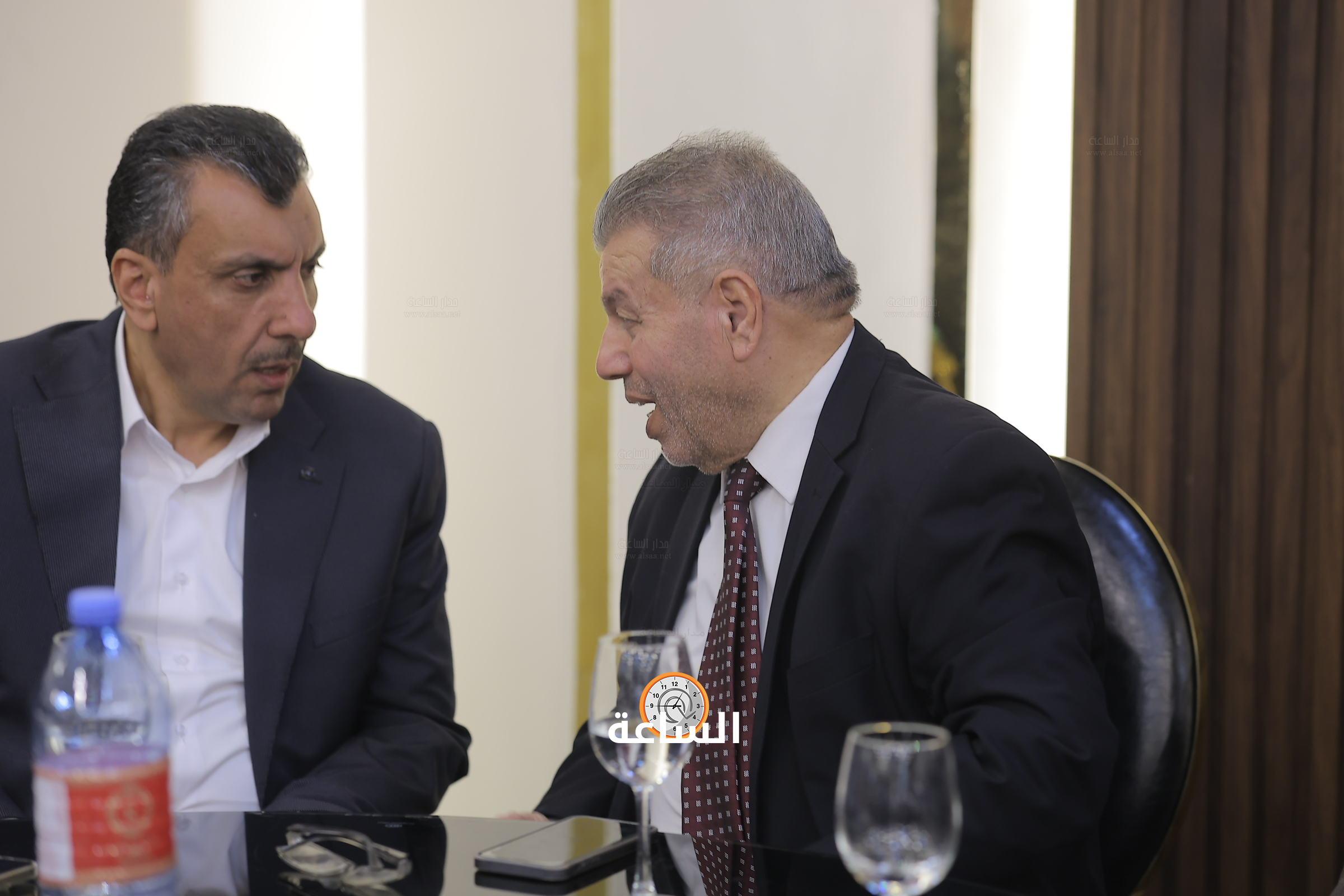 Madar Al-Saa Images 0.5861099560304949