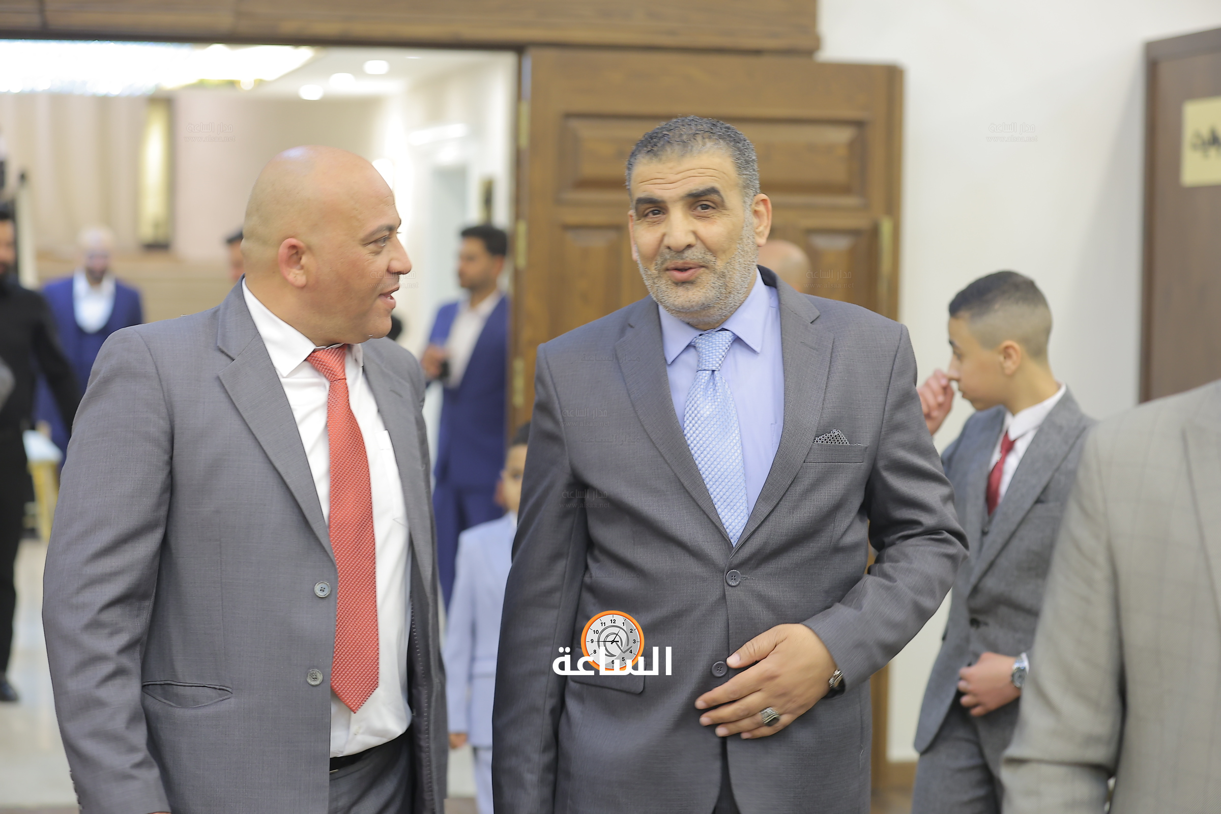 Madar Al-Saa Images 0.4650739050851126