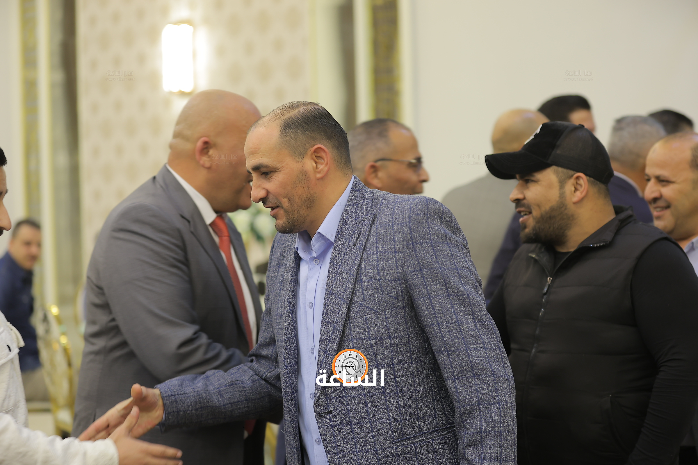 Madar Al-Saa Images 0.40284219759205886