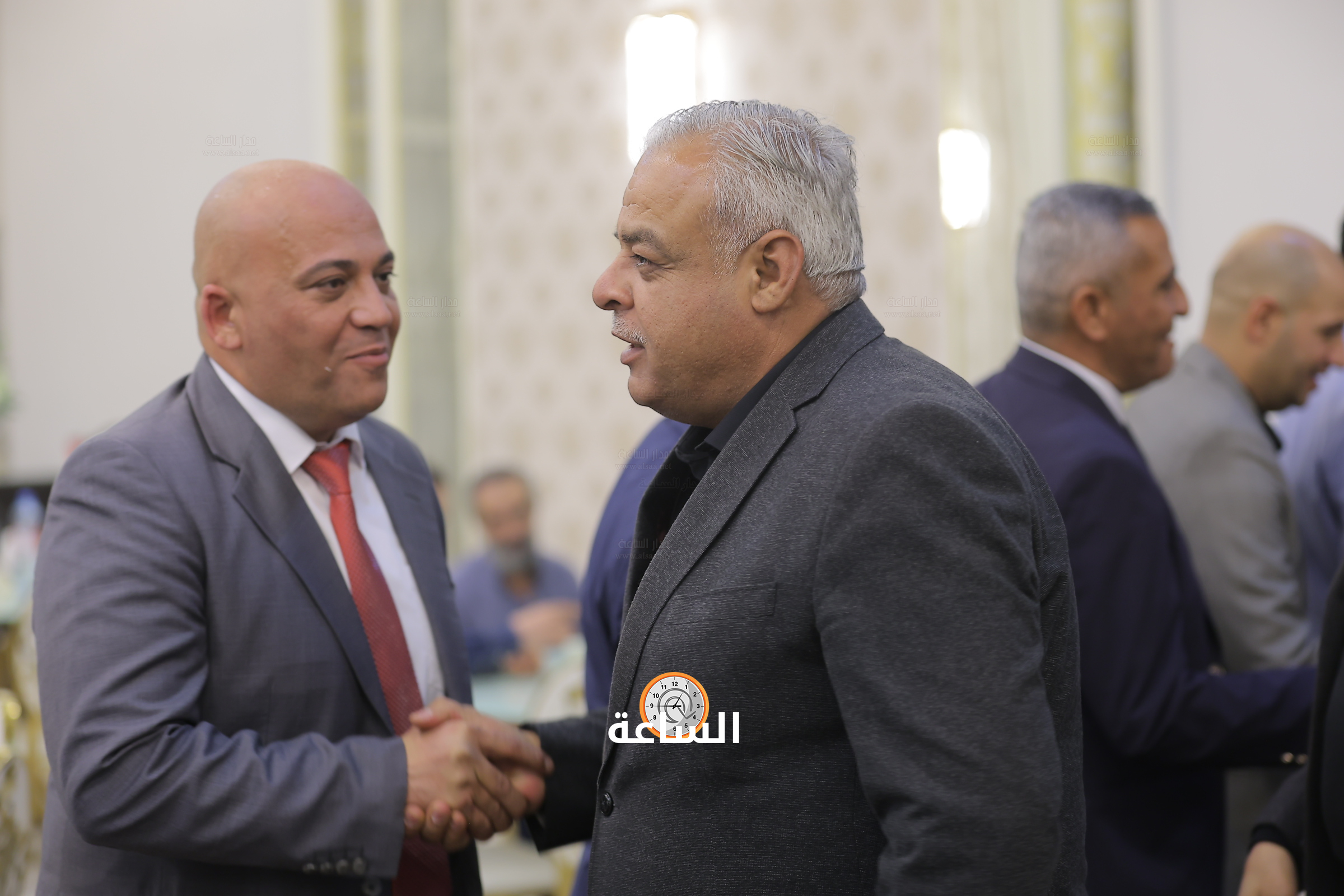 Madar Al-Saa Images 0.22224109605880038