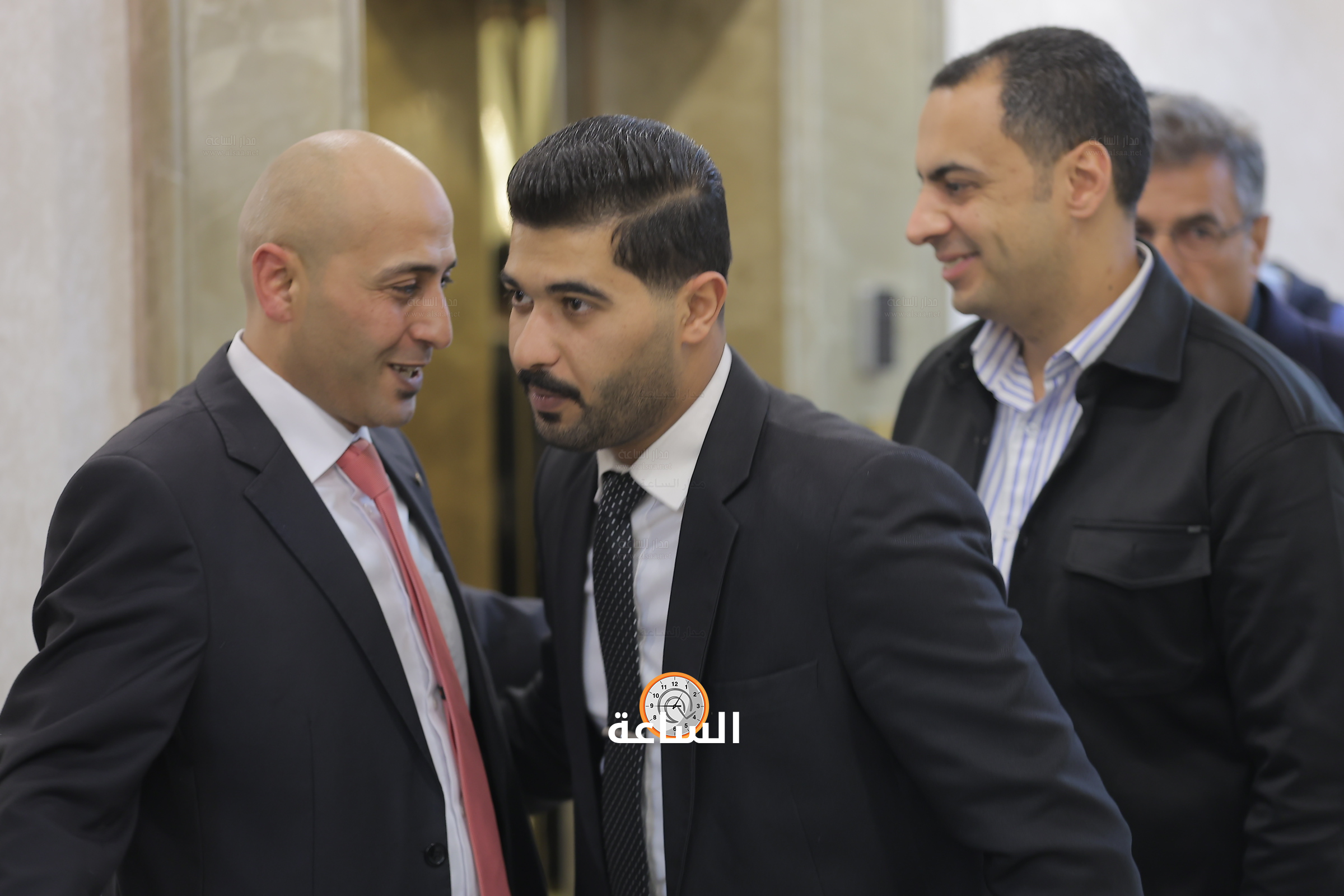 Madar Al-Saa Images 0.24148691568800307