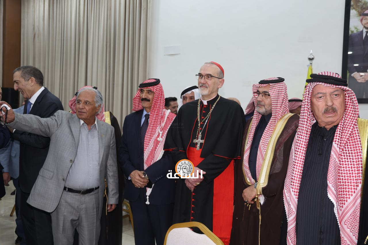 Madar Al-Saa Images 0.46810023839007076