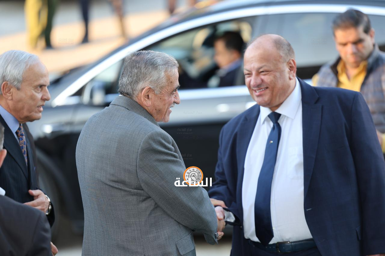 Madar Al-Saa Images 0.6818889583379565