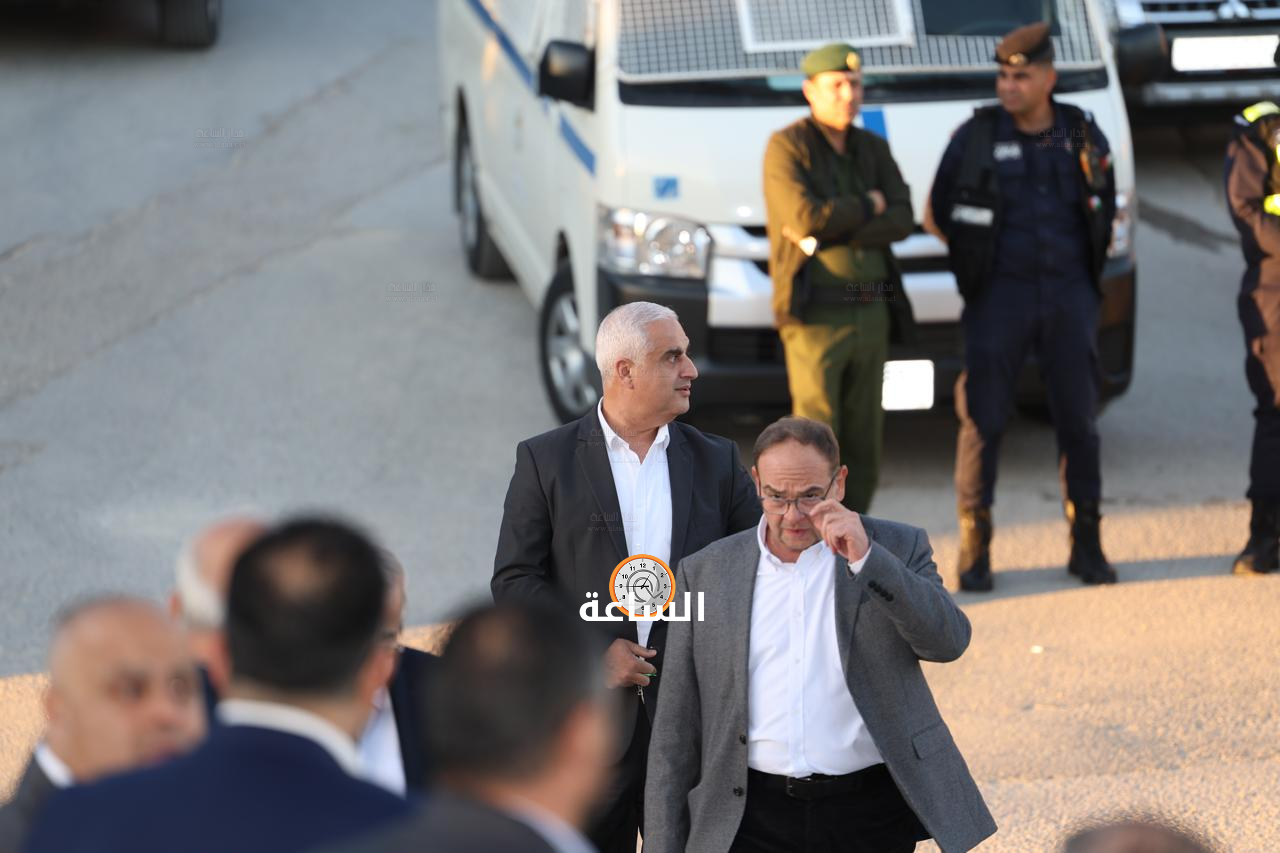 Madar Al-Saa Images 0.6053607264696368