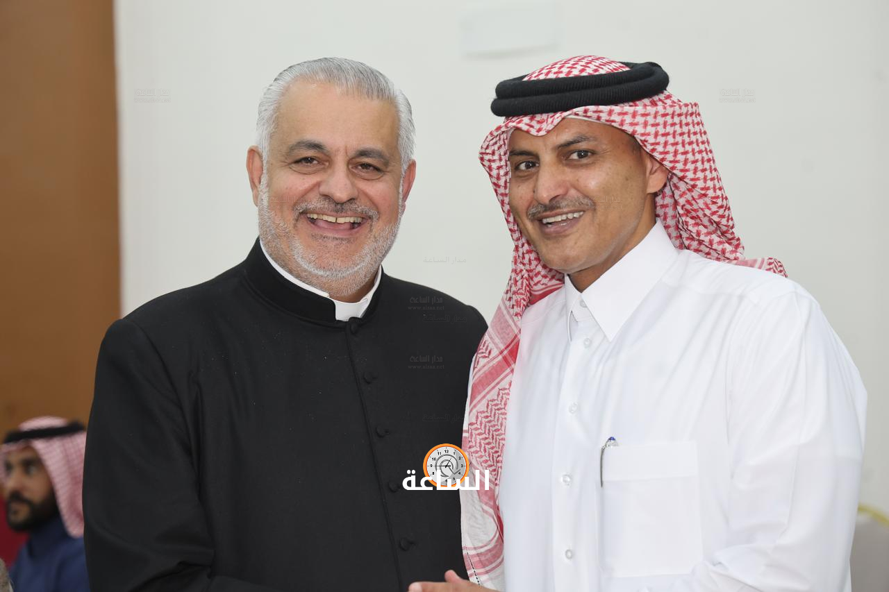 Madar Al-Saa Images 0.3894023890121586